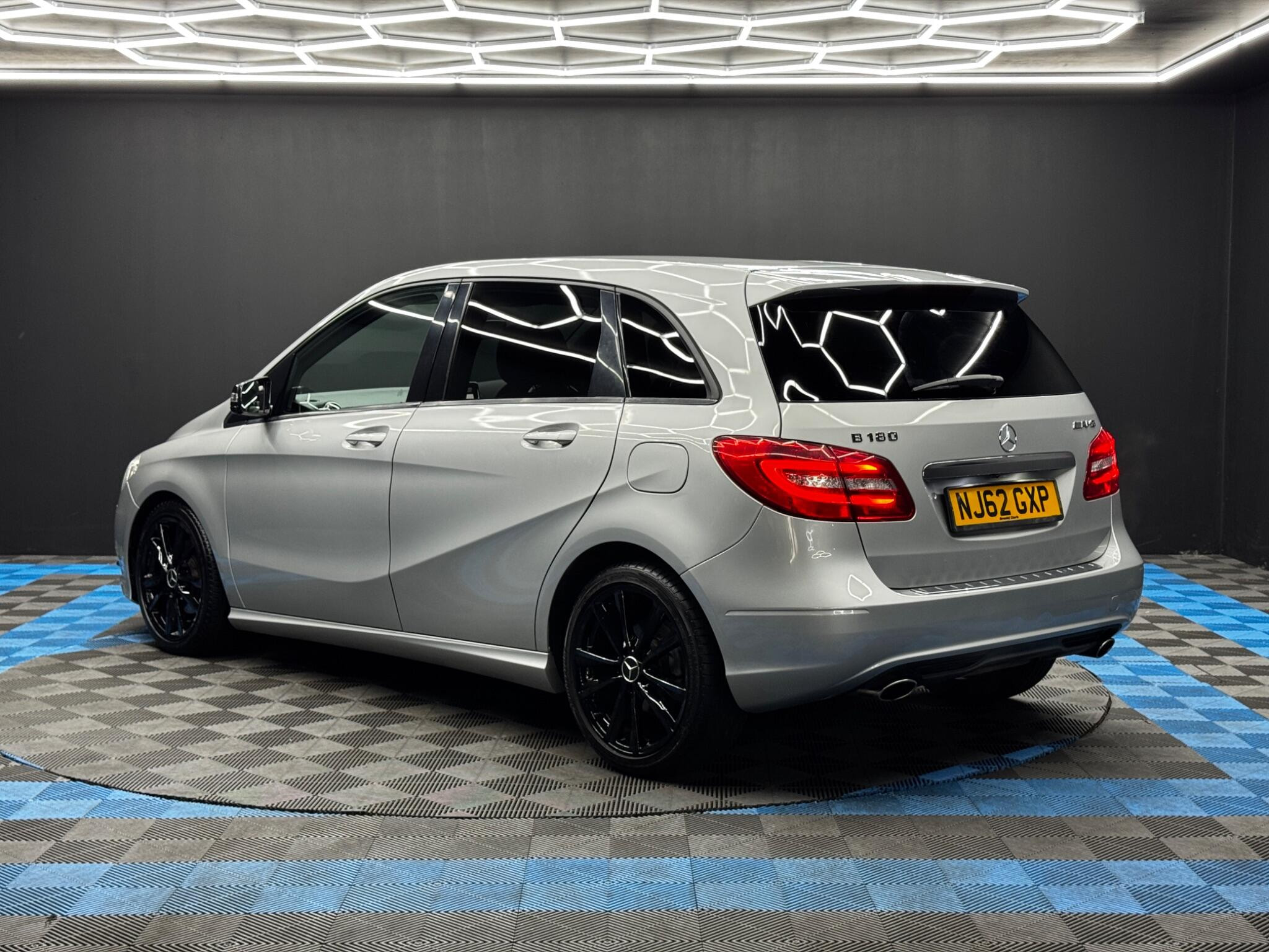 Mercedes-Benz B Class 1.6 B180 BlueEfficiency Sport Euro 5 (s/s) 5dr 5dr Manual 2026