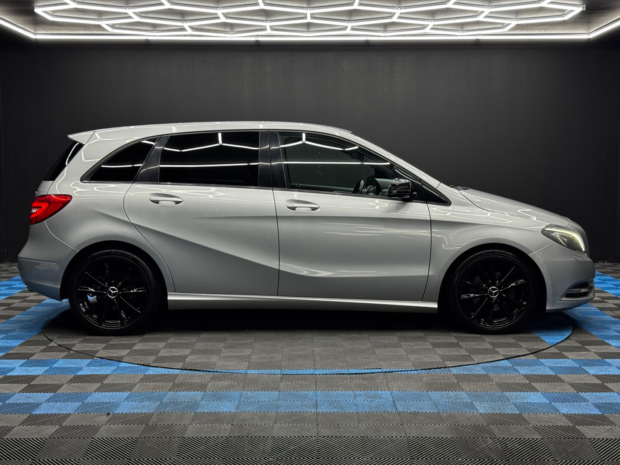 Mercedes-Benz B Class 1.6 B180 BlueEfficiency Sport Euro 5 (s/s) 5dr 5dr Manual 2026