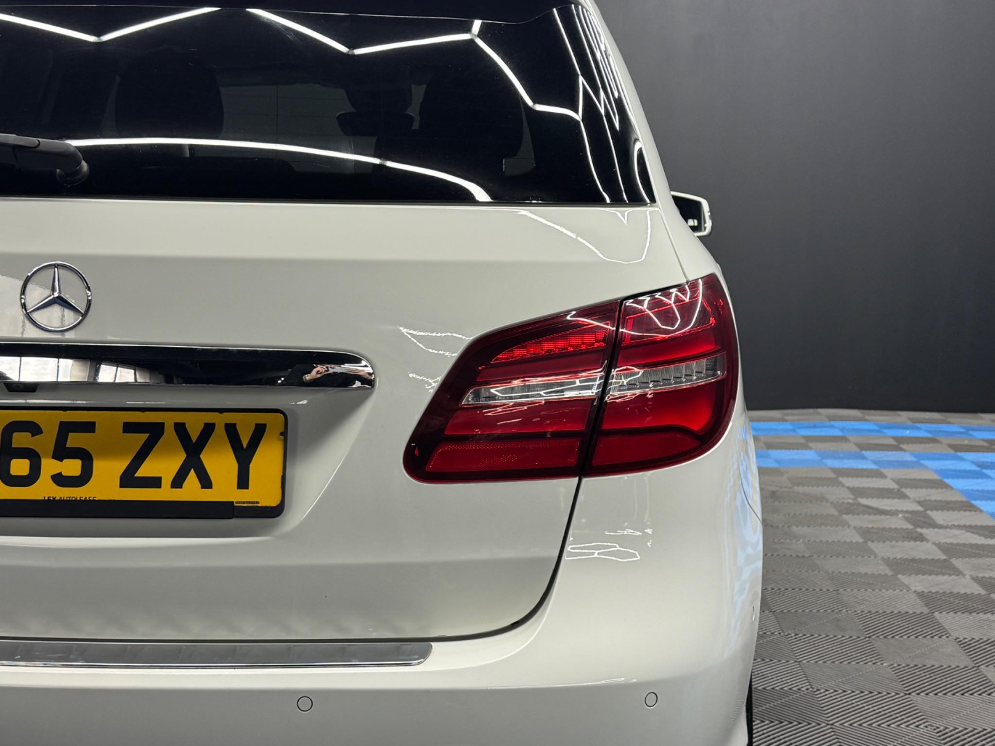 Mercedes-Benz B Class 1.6 B200 Sport (Premium) Euro 6 (s/s) 5dr 5dr Manual 2026