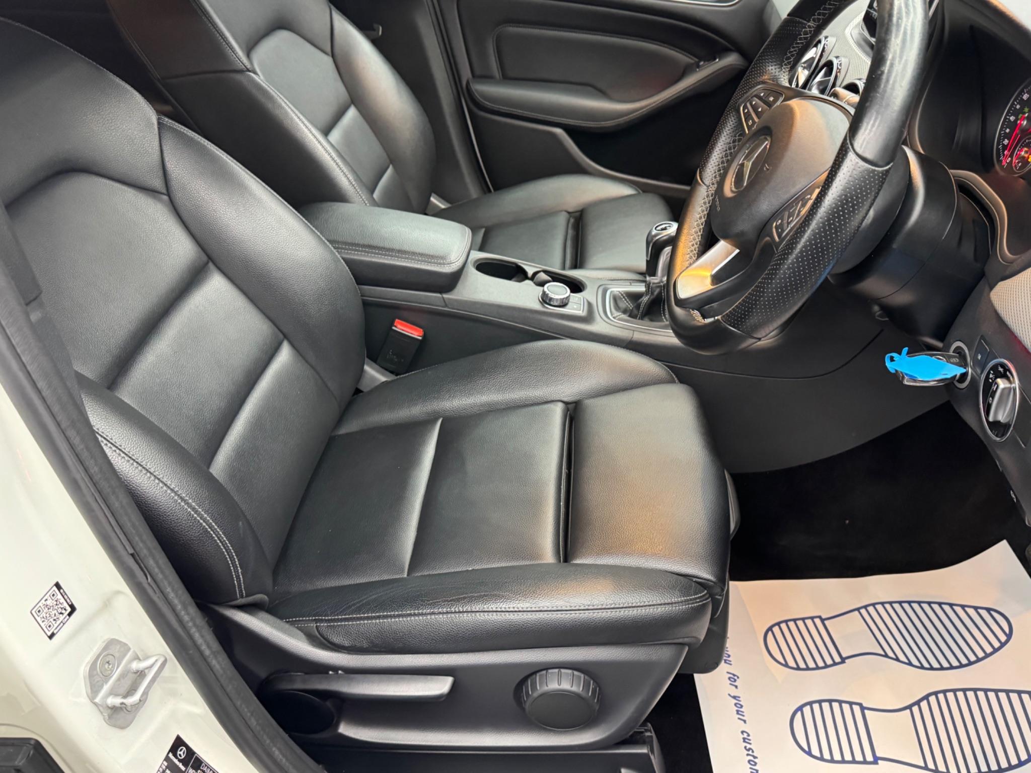 Mercedes-Benz B Class 1.6 B200 Sport (Premium) Euro 6 (s/s) 5dr 5dr Manual 2026