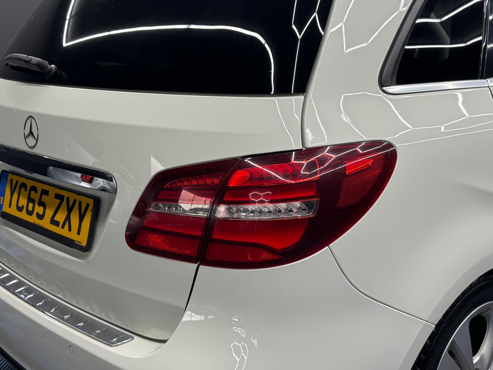 Mercedes-Benz B Class 1.6 B200 Sport (Premium) Euro 6 (s/s) 5dr 5dr Manual 2026