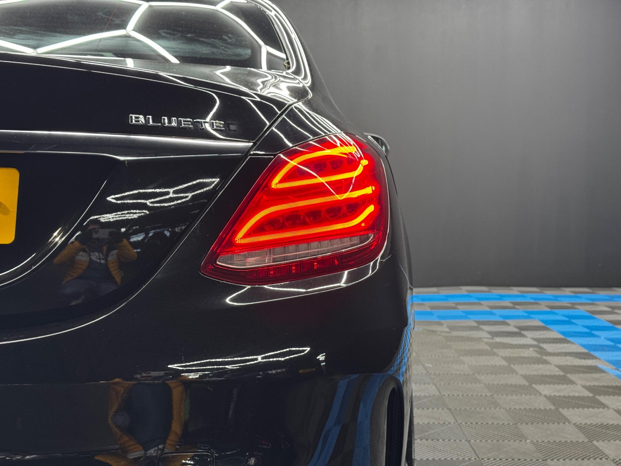 Mercedes-Benz C Class 1.6 C200d AMG Line (Premium) Saloon 4dr Diesel G-Tronic+ Euro 6 (s/s) (136 ps) 4dr Automatic 2026
