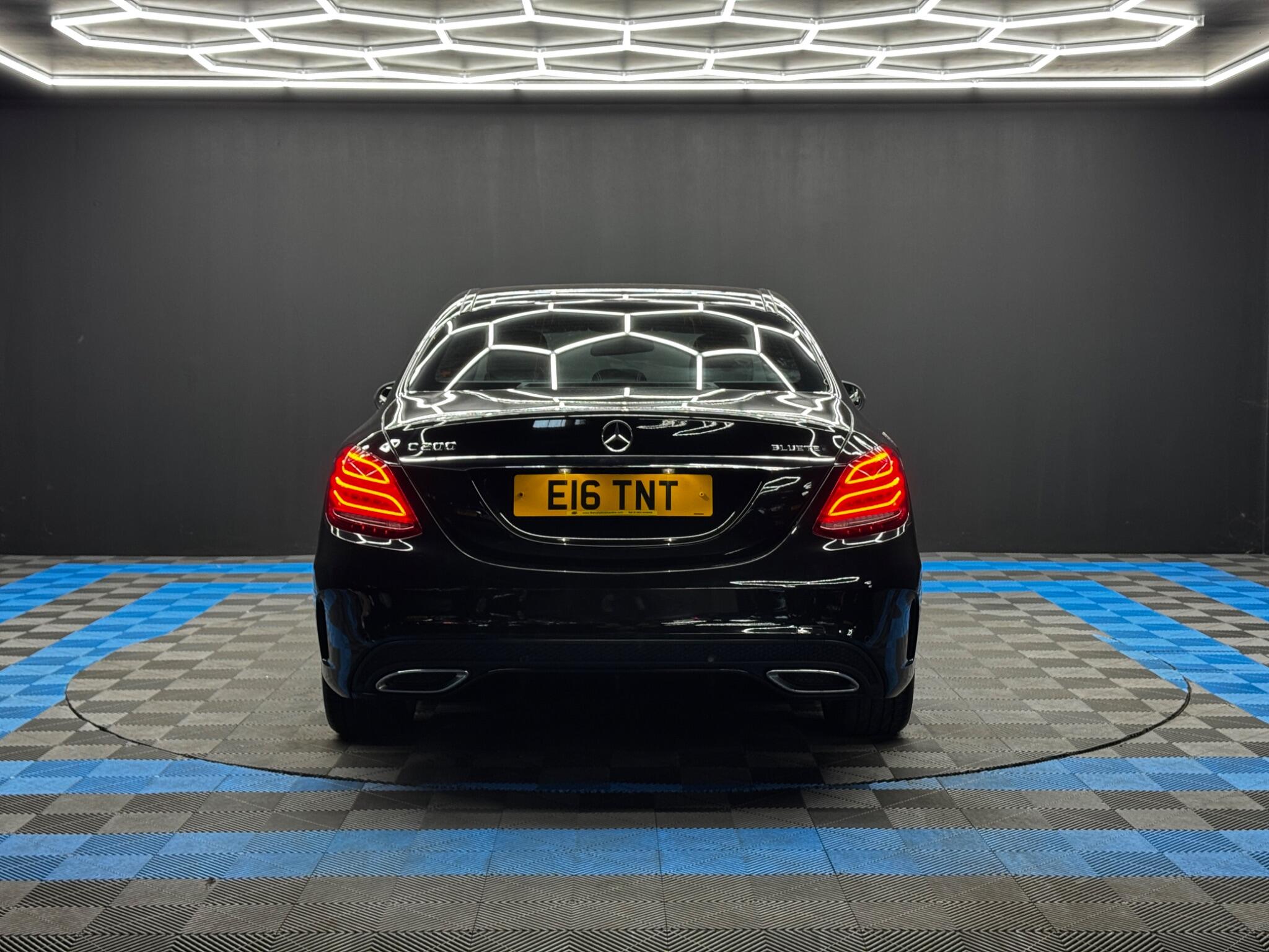 Mercedes-Benz C Class 1.6 C200d AMG Line (Premium) Saloon 4dr Diesel G-Tronic+ Euro 6 (s/s) (136 ps) 4dr Automatic 2026
