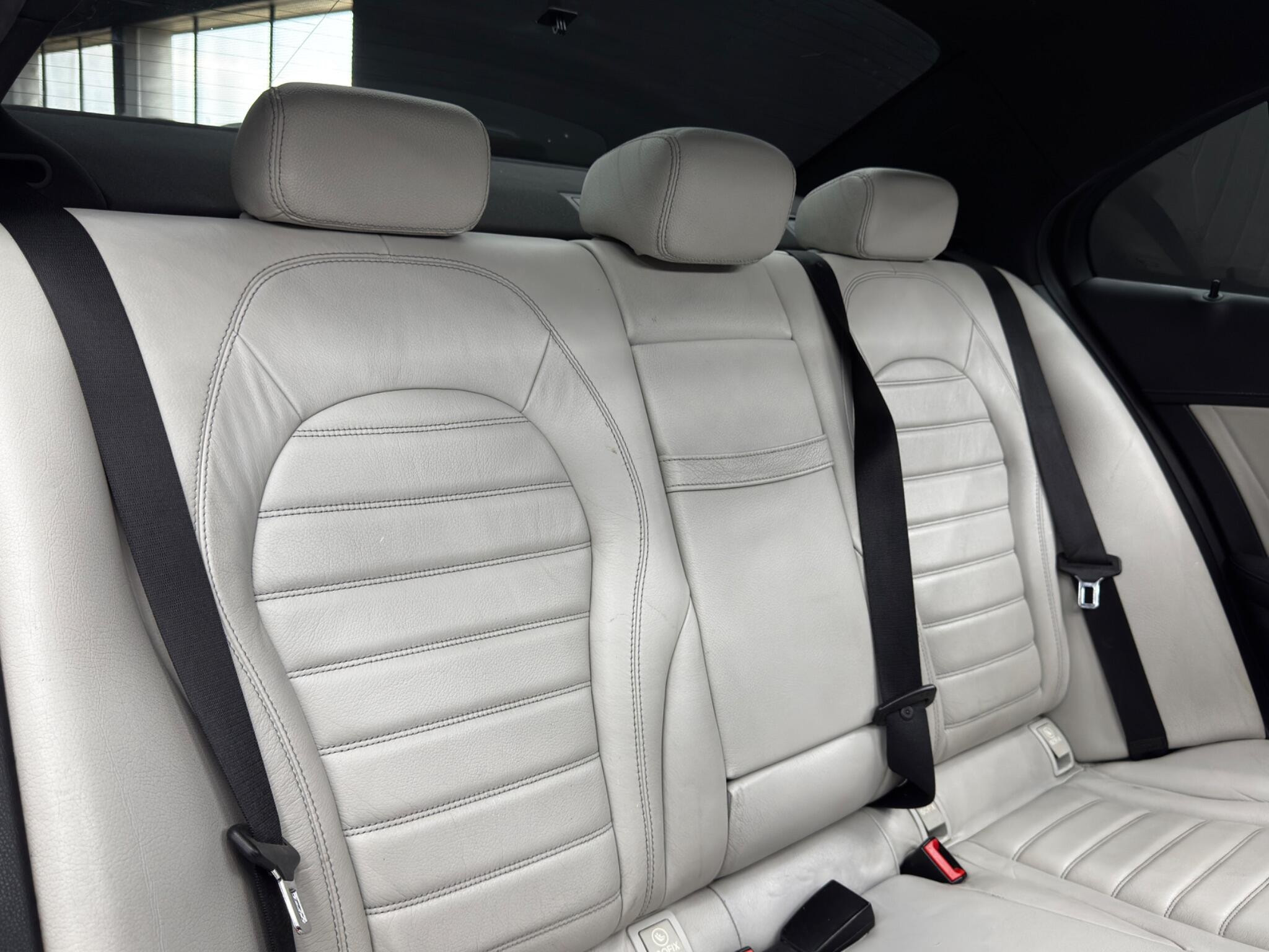 Mercedes-Benz C Class 1.6 C200d AMG Line (Premium) G-Tronic+ Euro 6 (s/s) 4dr 4dr Automatic 2026