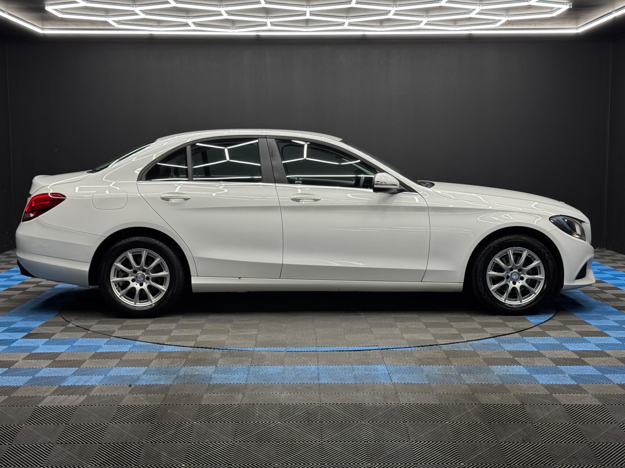 Mercedes-Benz C Class 1.6 C200d SE Euro 6 (s/s) 4dr 4dr Manual 2026