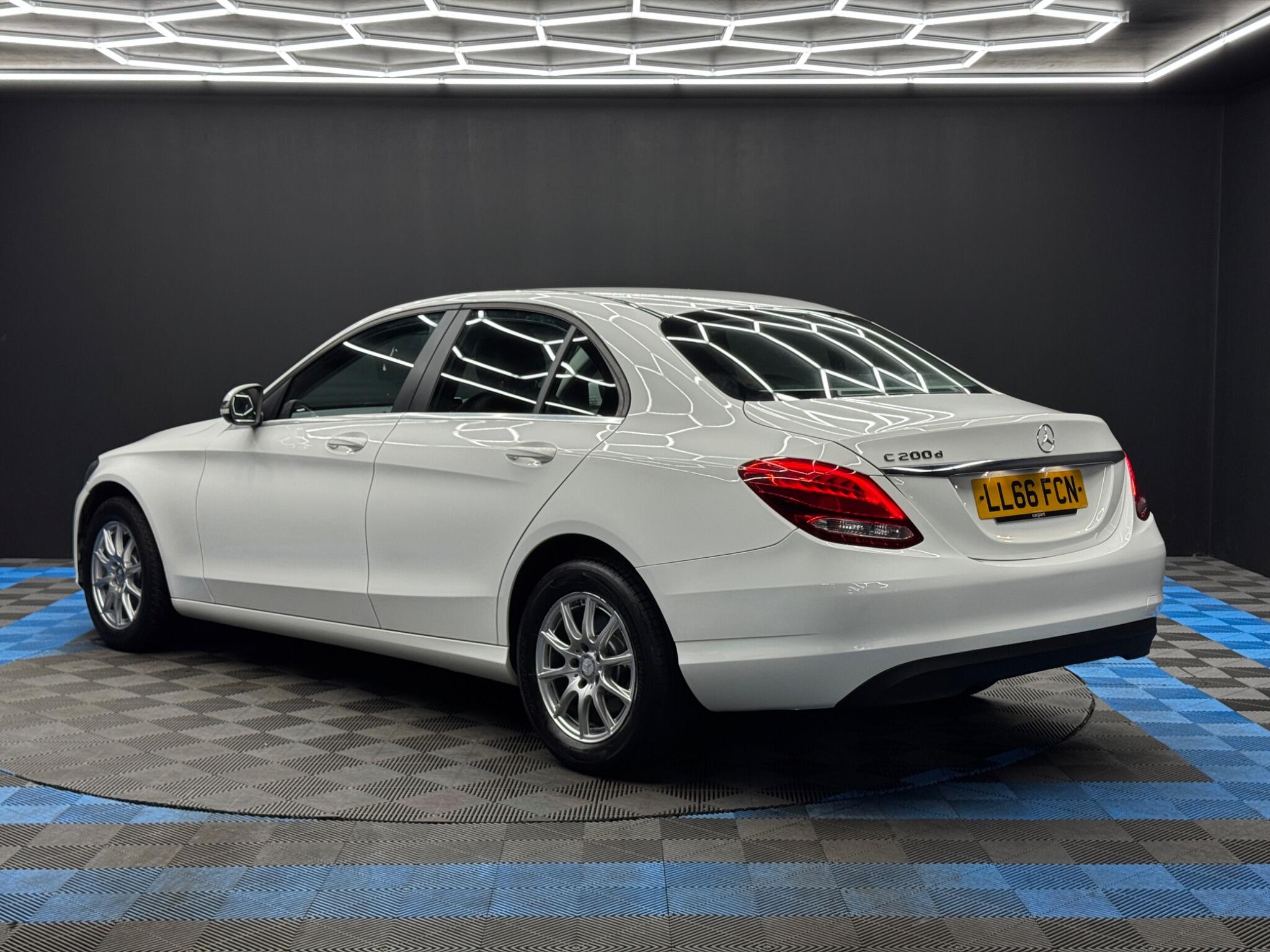 Mercedes-Benz C Class 1.6 C200d SE Euro 6 (s/s) 4dr 4dr Manual 2026