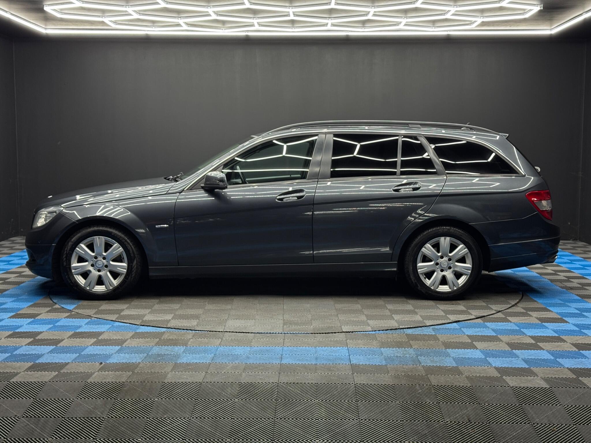 Mercedes-Benz C Class 1.8 C180 BlueEfficiency Executive SE Auto Euro 5 5dr 5dr Automatic 2026