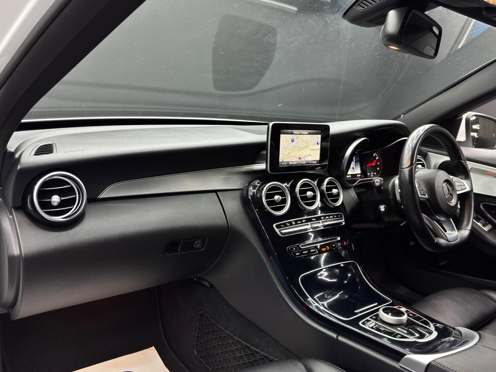 Mercedes-Benz C Class 2.0 C200 AMG Line G-Tronic+ Euro 6 (s/s) 4dr 4dr Automatic 2026