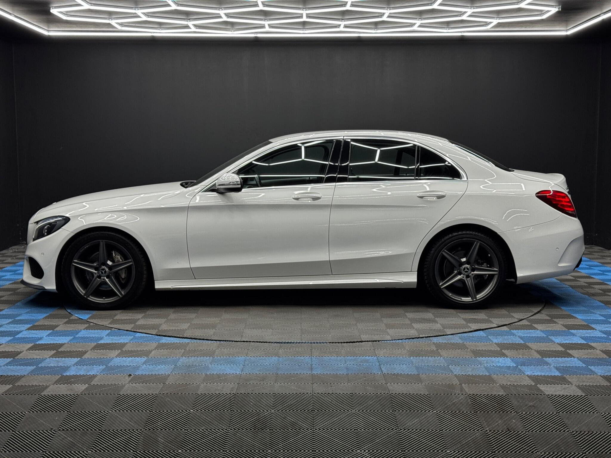 Mercedes-Benz C Class 2.0 C200 AMG Line G-Tronic+ Euro 6 (s/s) 4dr 4dr Automatic 2026
