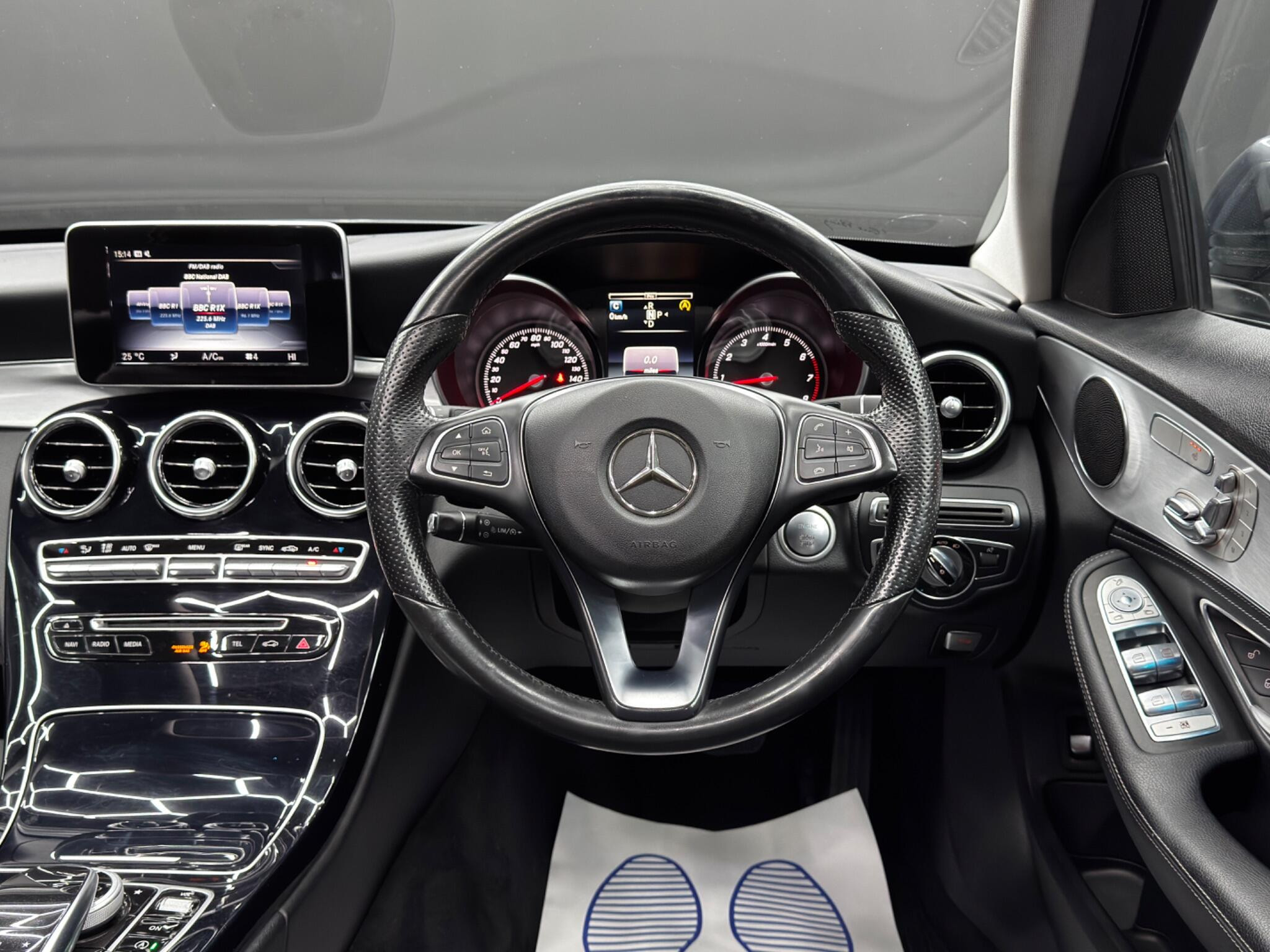 Mercedes-Benz C Class 2.0 C200 Sport (Premium) 7G-Tronic+ Euro 6 (s/s) 4dr 4dr Automatic 2026
