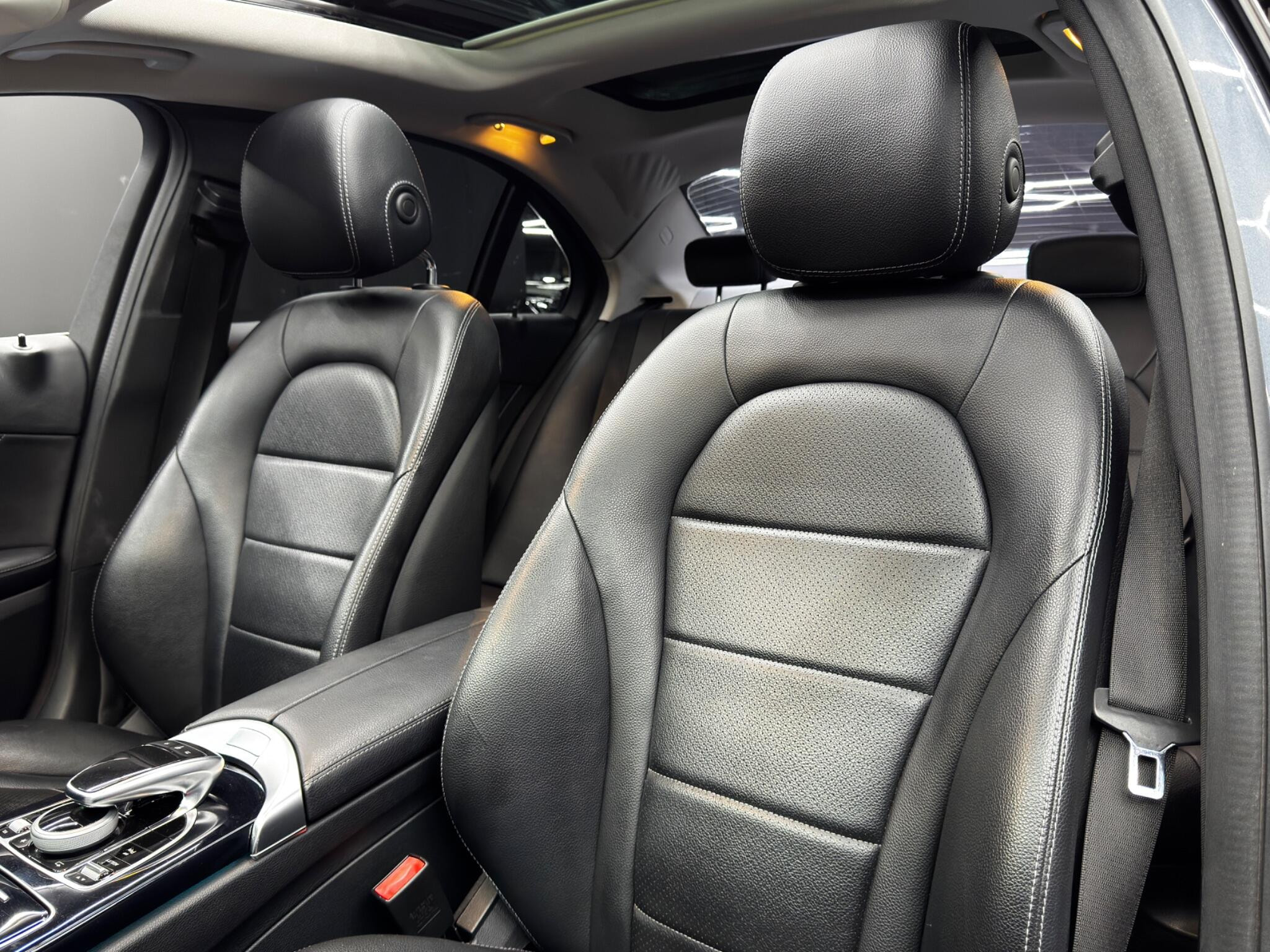 Mercedes-Benz C Class 2.0 C200 Sport (Premium) 7G-Tronic+ Euro 6 (s/s) 4dr 4dr Automatic 2026
