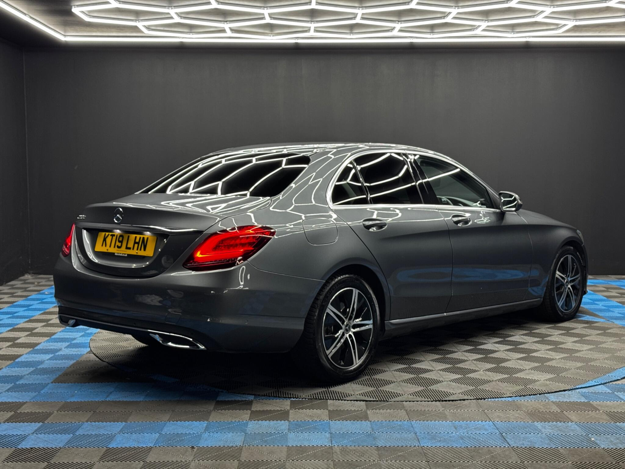 Mercedes-Benz C Class 2.0 C220d Sport (Premium) Saloon 4dr Diesel G-Tronic+ Euro 6 (s/s) (194 ps) 4dr Automatic 2026