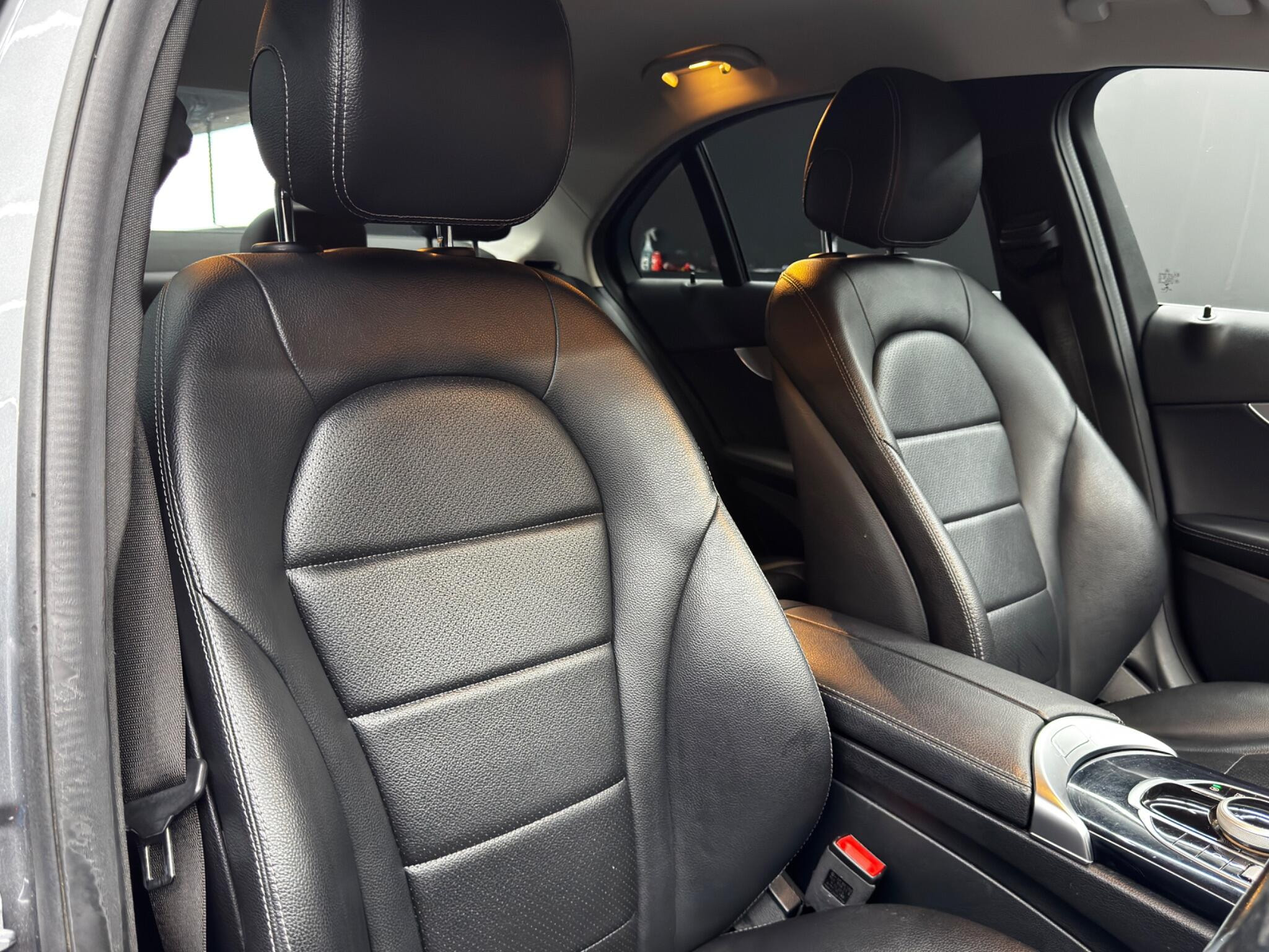 Mercedes-Benz C Class 2.0 C220d Sport (Premium) Saloon 4dr Diesel G-Tronic+ Euro 6 (s/s) (194 ps) 4dr Automatic 2026