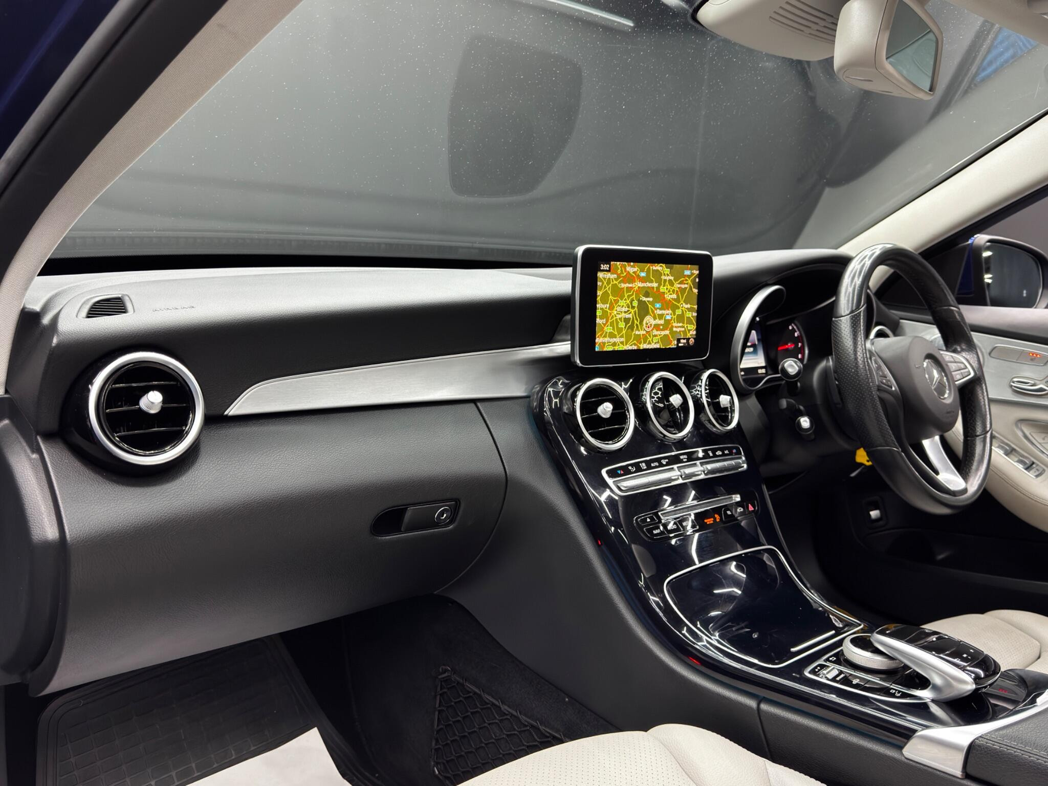 Mercedes-Benz C Class 2.0 C350e 6.4kWh Sport (Premium Plus) G-Tronic+ Euro 6 (s/s) 4dr 4dr Automatic 2026