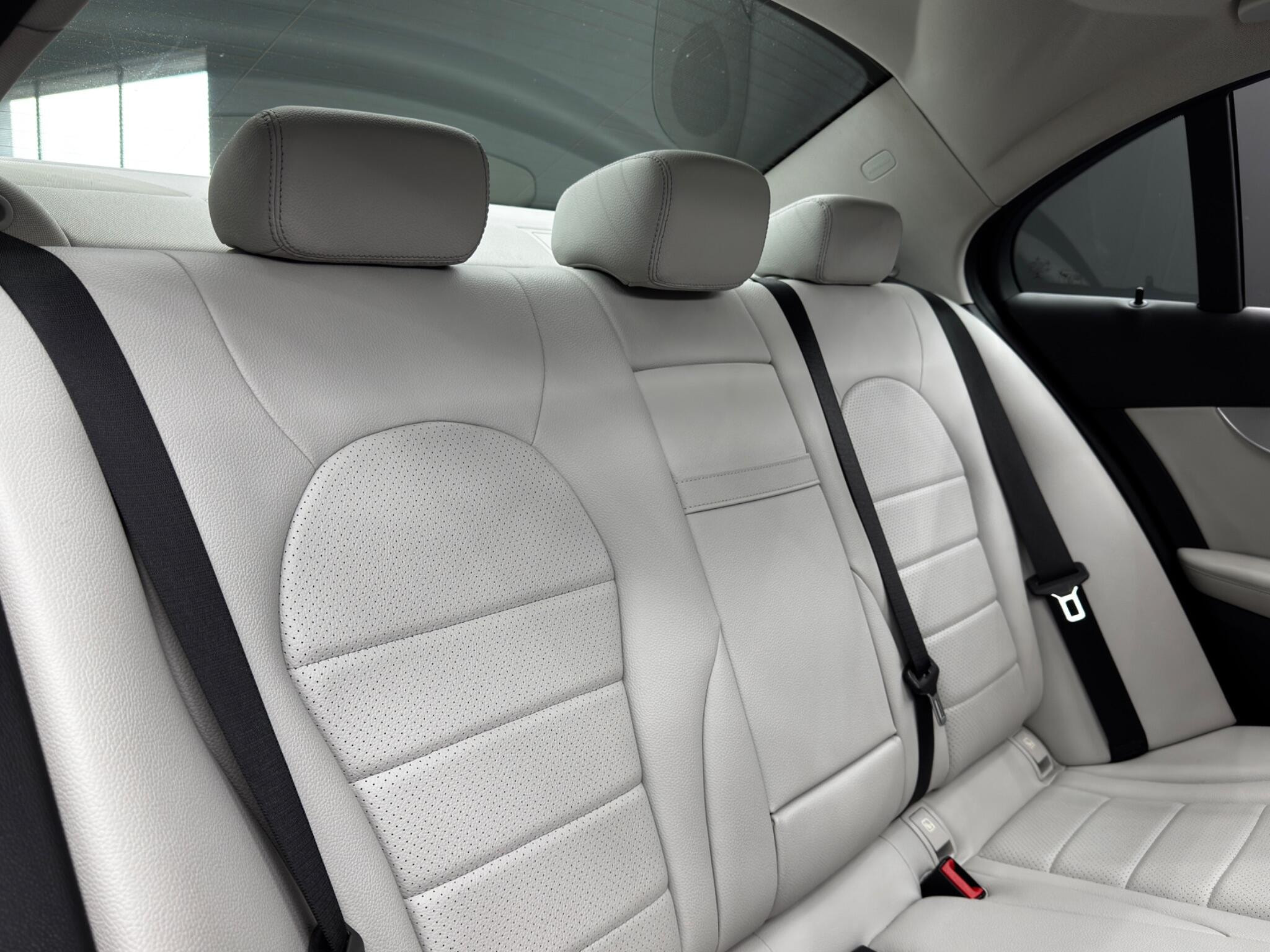 Mercedes-Benz C Class 2.0 C350e 6.4kWh Sport (Premium Plus) G-Tronic+ Euro 6 (s/s) 4dr 4dr Automatic 2026