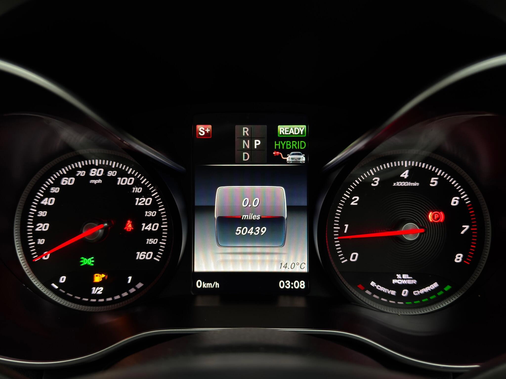 Mercedes-Benz C Class 2.0 C350e 6.4kWh Sport (Premium Plus) G-Tronic+ Euro 6 (s/s) 4dr 4dr Automatic 2026