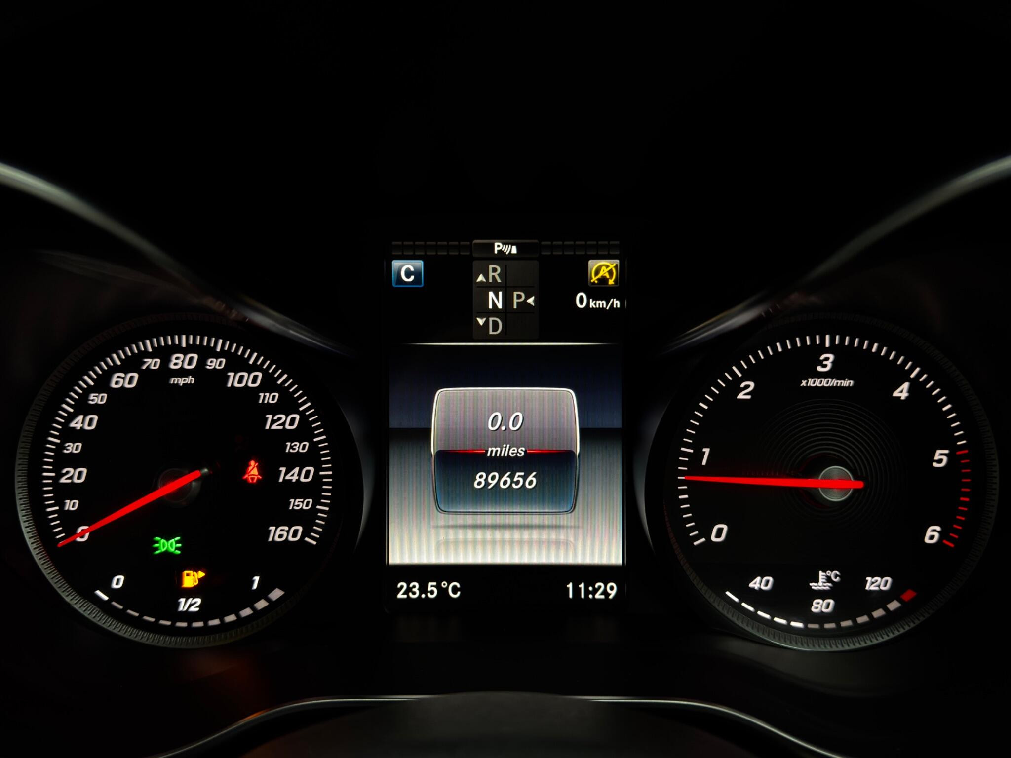 Mercedes-Benz C Class 2.1 C220d AMG Line (Premium) Saloon 4dr Diesel 7G-Tronic+ Euro 6 (s/s) (170 ps) 4dr Automatic 2026