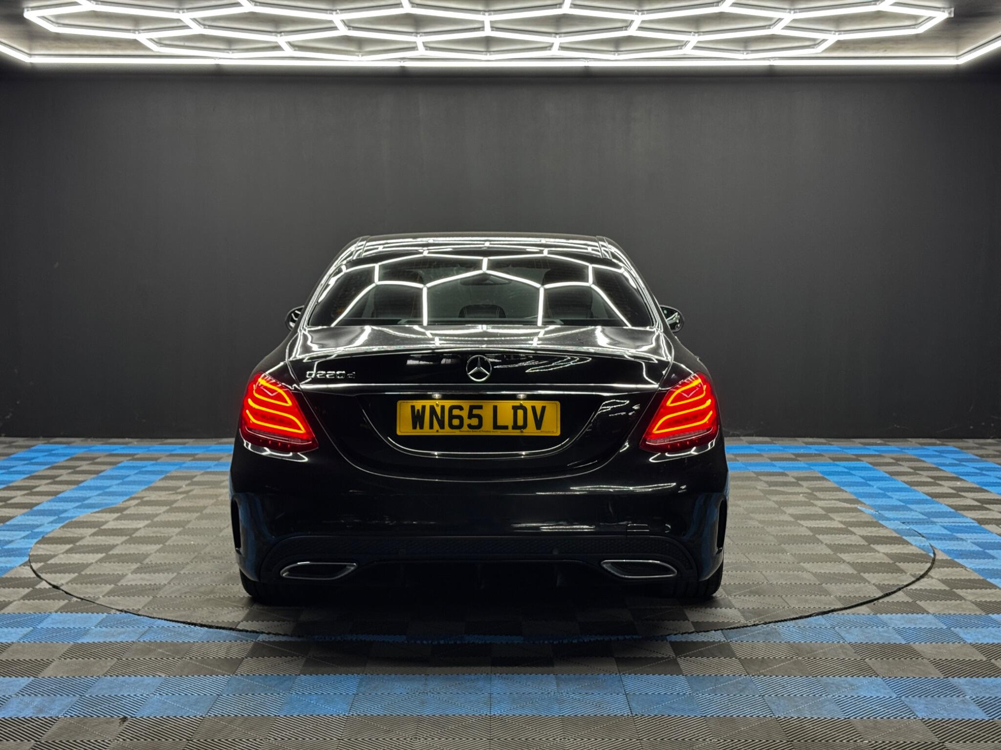 Mercedes-Benz C Class 2.1 C220d AMG Line (Premium) Saloon 4dr Diesel 7G-Tronic+ Euro 6 (s/s) (170 ps) 4dr Automatic 2026