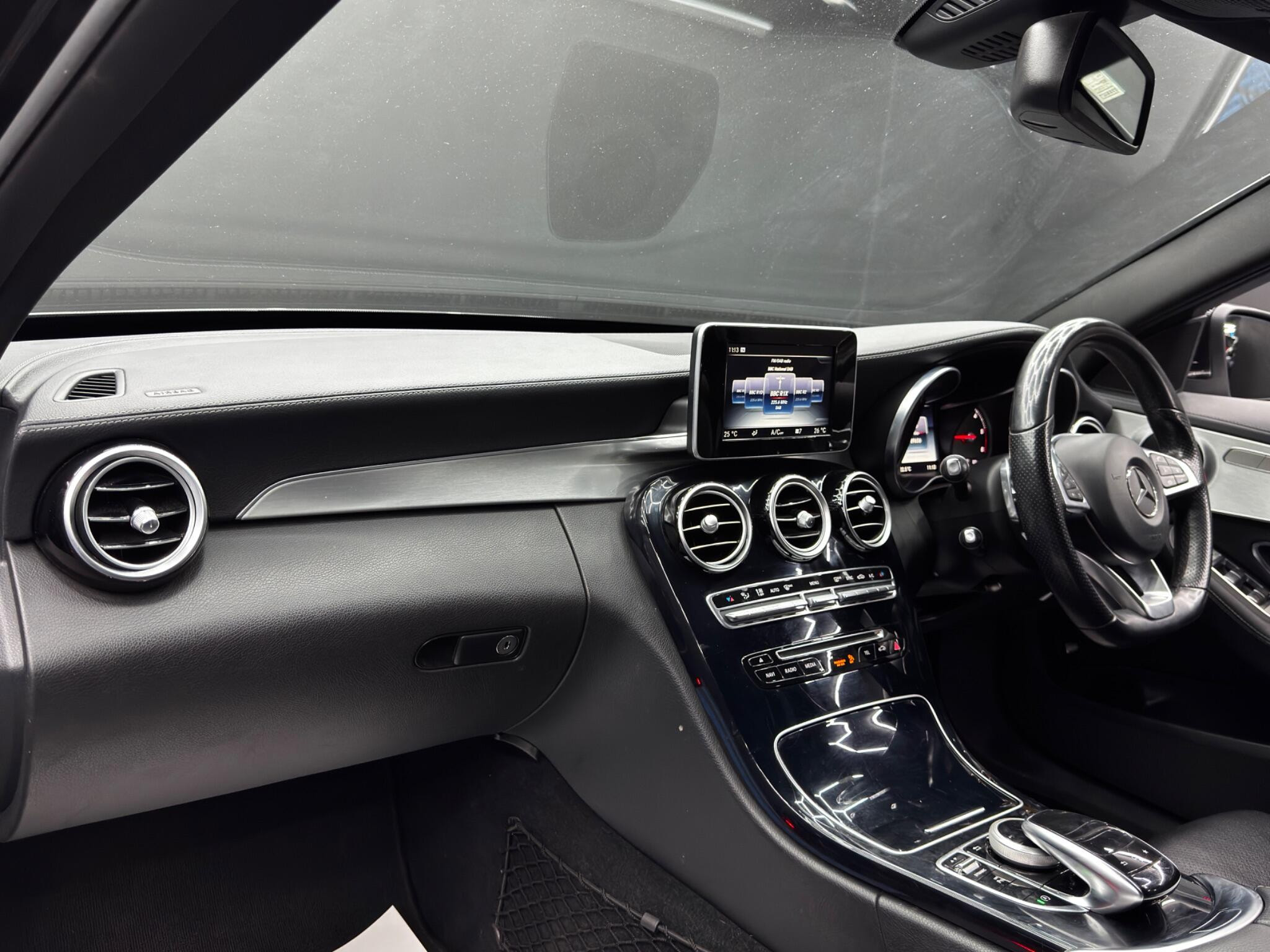 Mercedes-Benz C Class 2.1 C220d AMG Line (Premium) Saloon 4dr Diesel 7G-Tronic+ Euro 6 (s/s) (170 ps) 4dr Automatic 2026