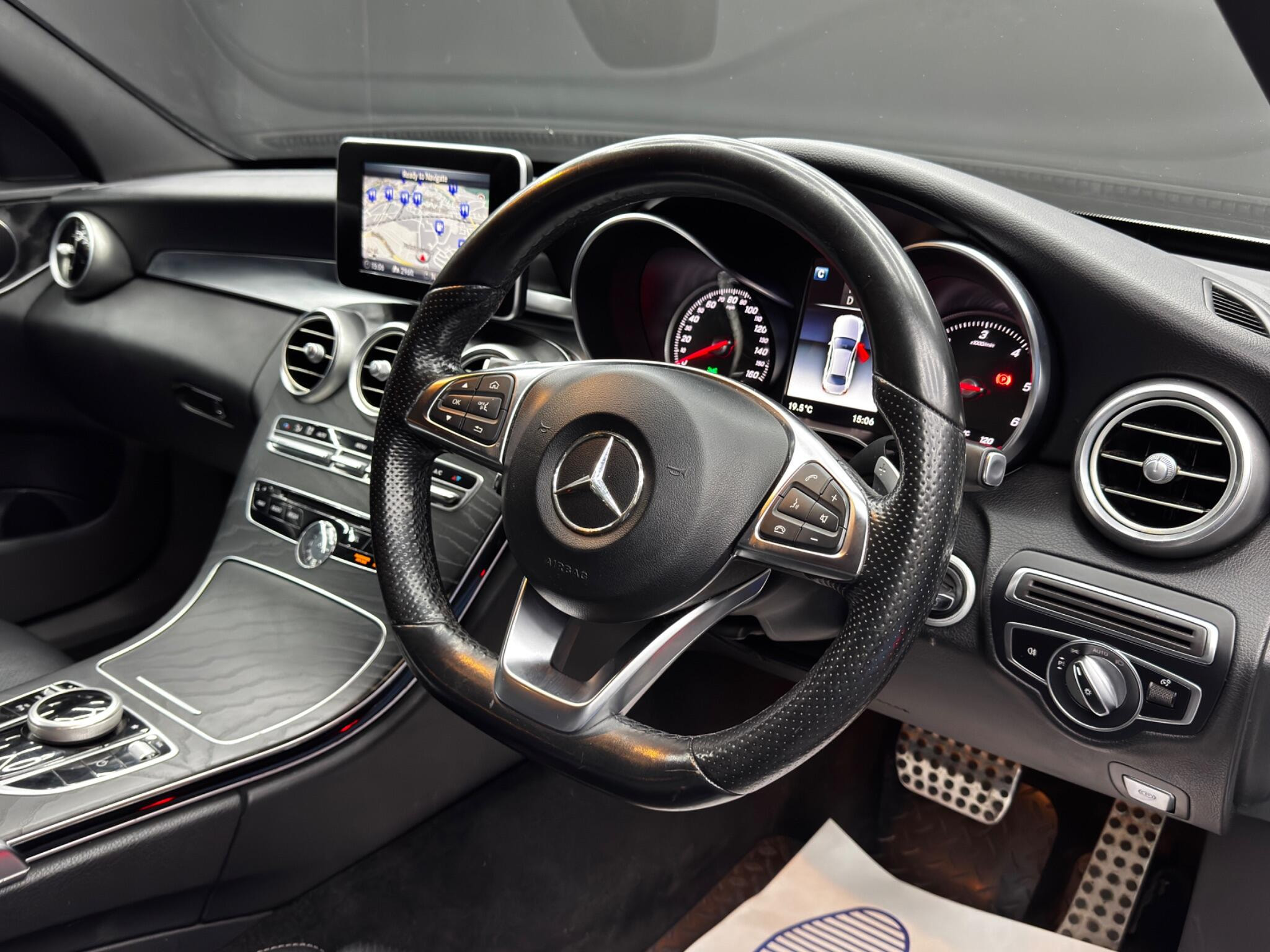 Mercedes-Benz C Class 2.1 C220d AMG Line (Premium) Saloon 4dr Diesel G-Tronic+ Euro 6 (s/s) (170 ps) 4dr Automatic 2026
