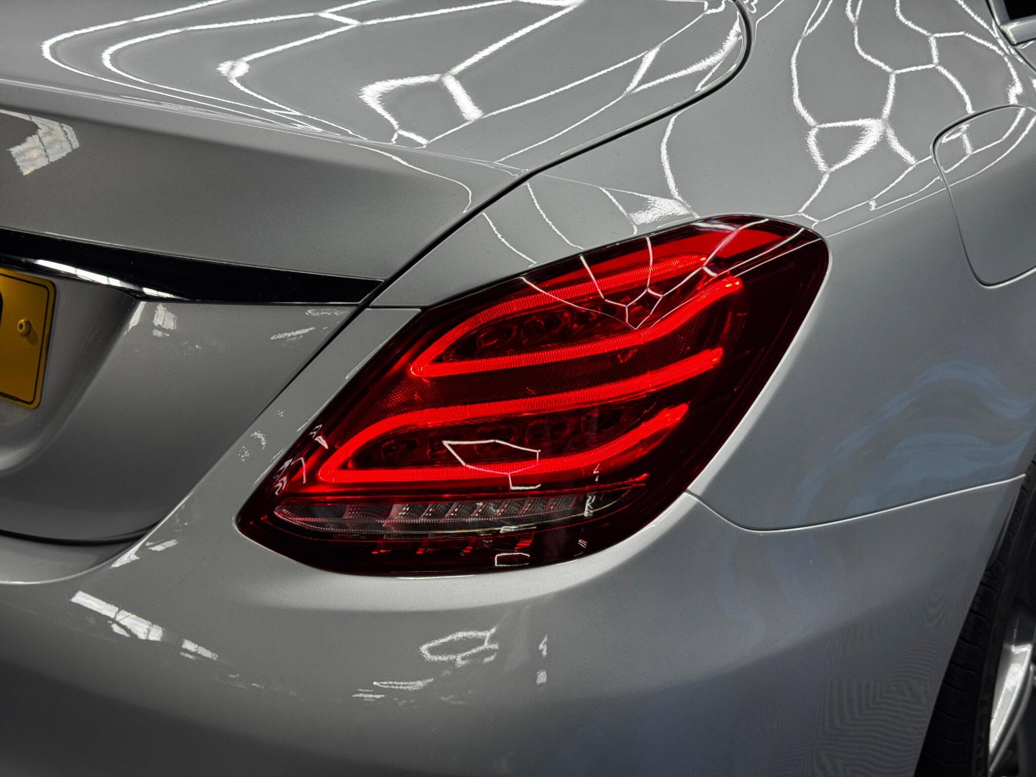Mercedes-Benz C Class 2.1 C220d AMG Line (Premium) Saloon 4dr Diesel G-Tronic+ Euro 6 (s/s) (170 ps) 4dr Automatic 2026