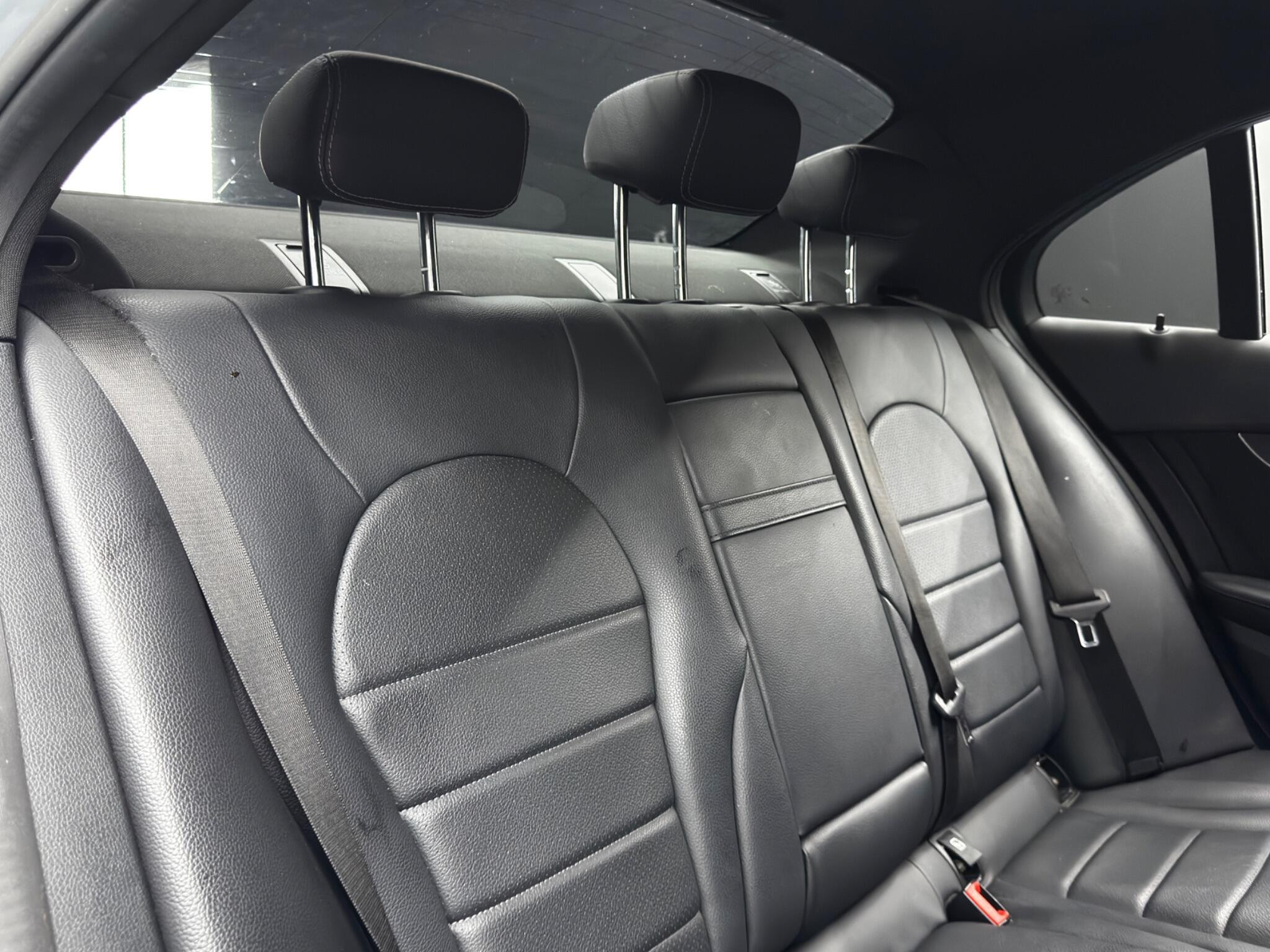Mercedes-Benz C Class 2.1 C220d AMG Line (Premium) Saloon 4dr Diesel G-Tronic+ Euro 6 (s/s) (170 ps) 4dr Automatic 2026