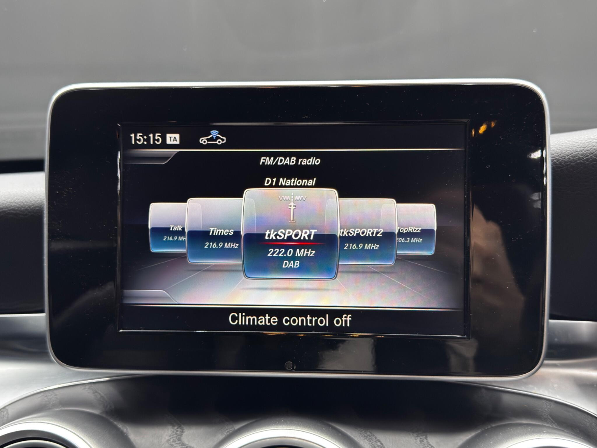 Mercedes-Benz C Class 2.1 C220d AMG Line (Premium) Saloon 4dr Diesel G-Tronic+ Euro 6 (s/s) (170 ps) 4dr Automatic 2026