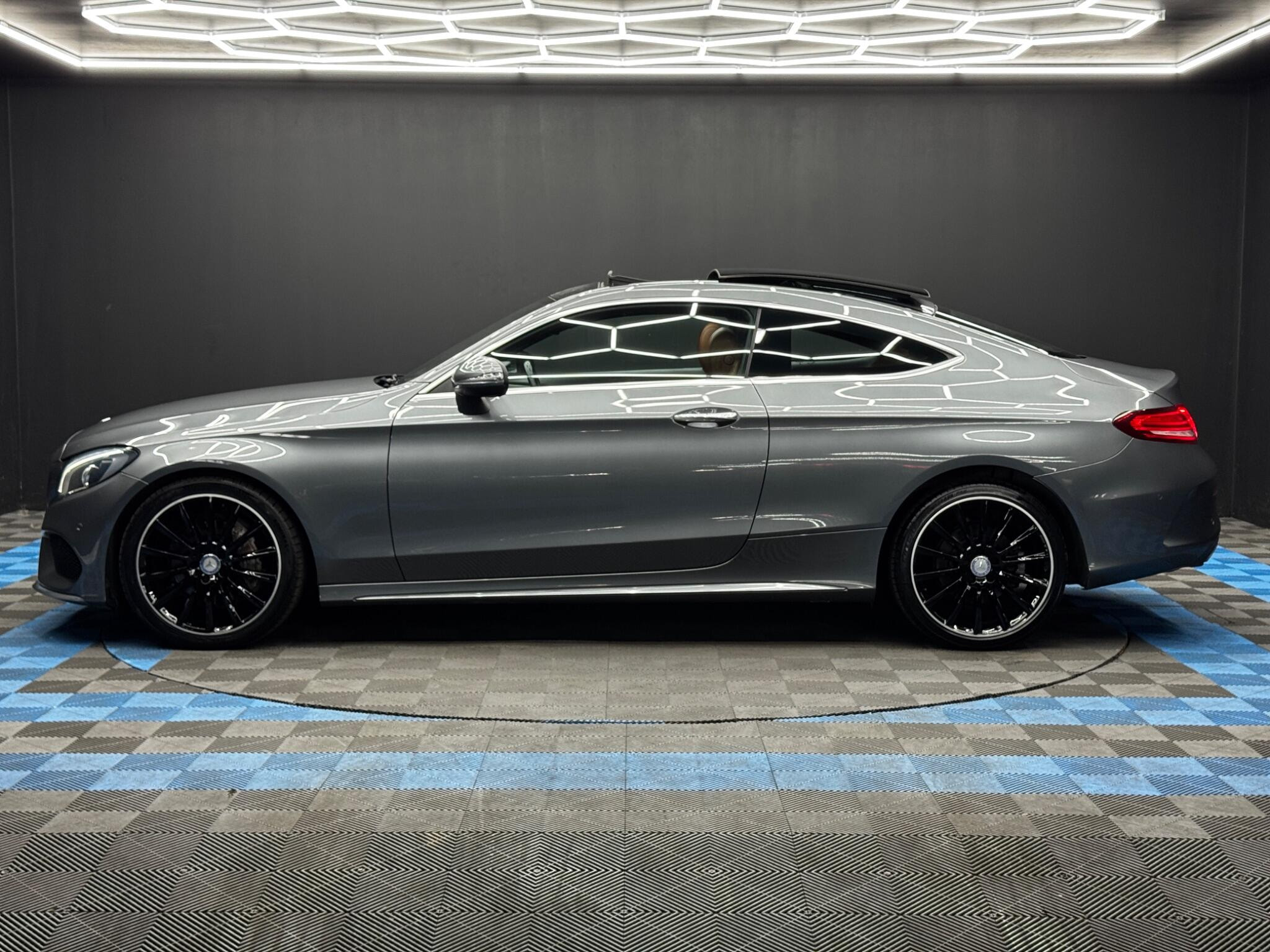 Mercedes-Benz C Class 2.1 C220d AMG Line (Premium) G-Tronic+ Euro 6 (s/s) 2dr 2dr Automatic 2026