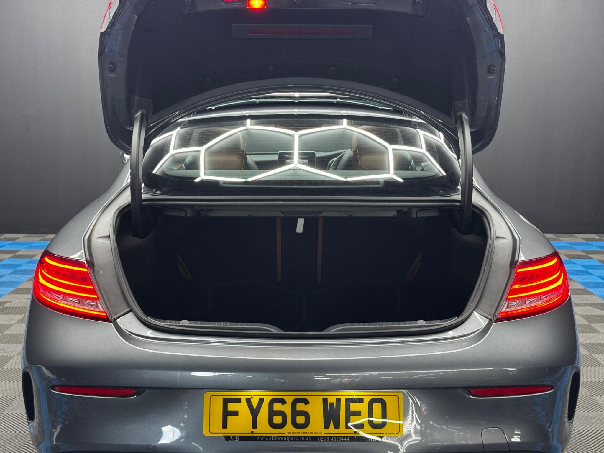 Mercedes-Benz C Class 2.1 C220d AMG Line (Premium) G-Tronic+ Euro 6 (s/s) 2dr 2dr Automatic 2026
