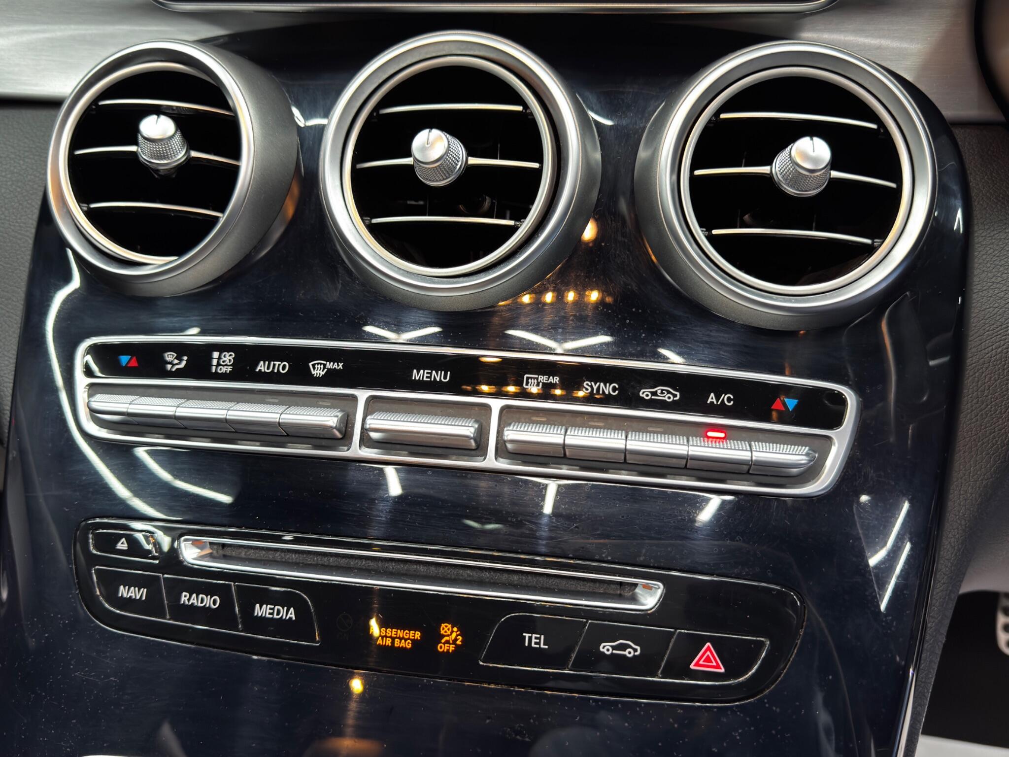 Mercedes-Benz C Class 2.1 C250d AMG Line (Premium Plus) Saloon 4dr Diesel 7G-Tronic+ Euro 6 (s/s) (204 ps) 4dr Automatic 2026