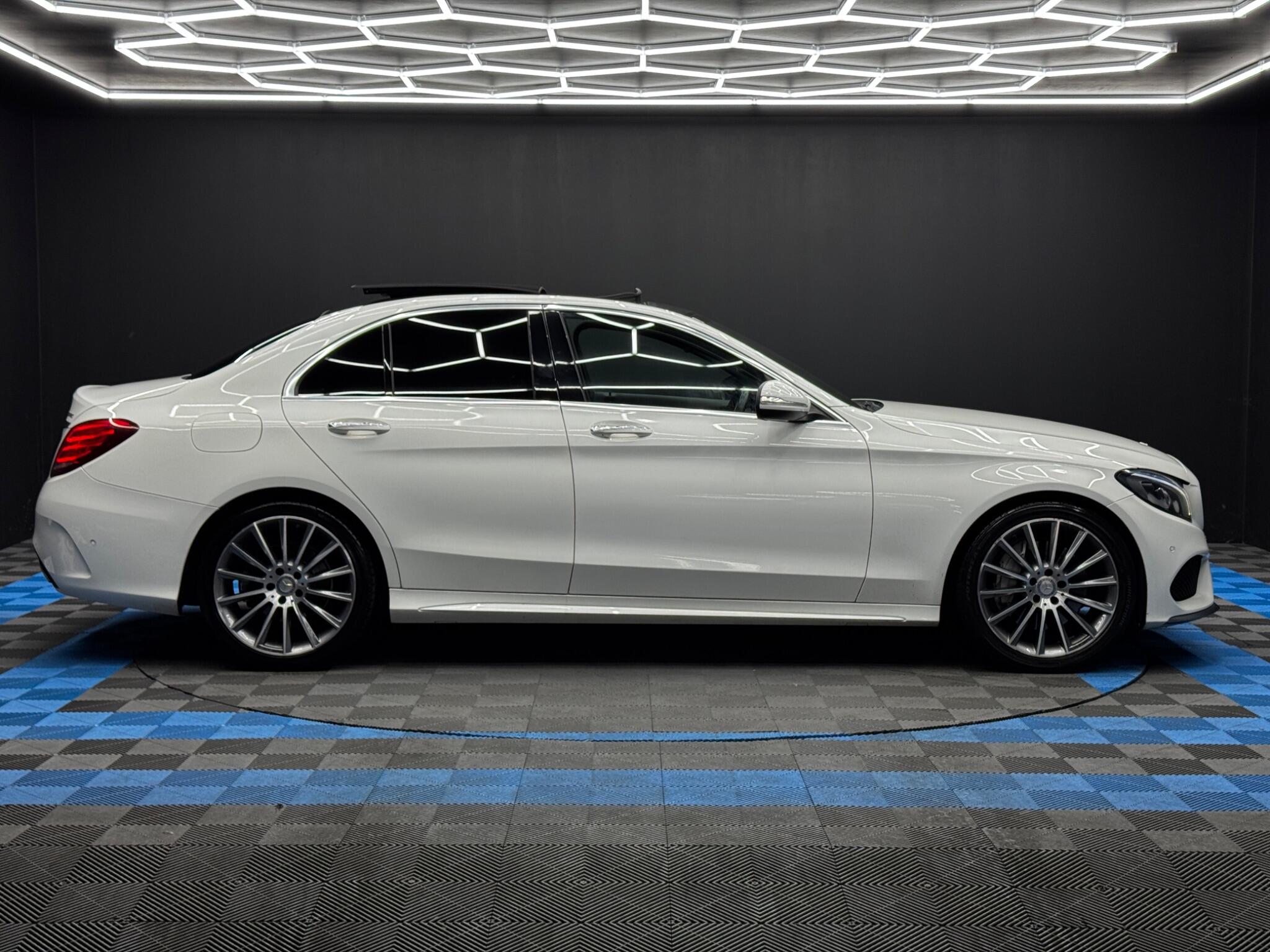 Mercedes-Benz C Class 2.1 C250d AMG Line (Premium Plus) Saloon 4dr Diesel 7G-Tronic+ Euro 6 (s/s) (204 ps) 4dr Automatic 2026