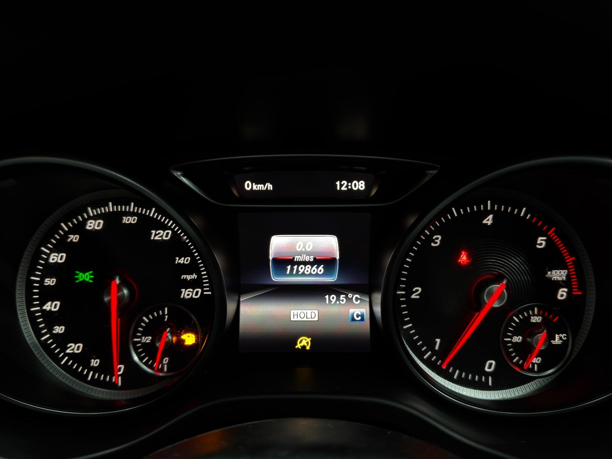Mercedes-Benz CLA 2.1 CLA200d AMG Line Coupe Euro 6 (s/s) 4dr 4dr Manual 2026
