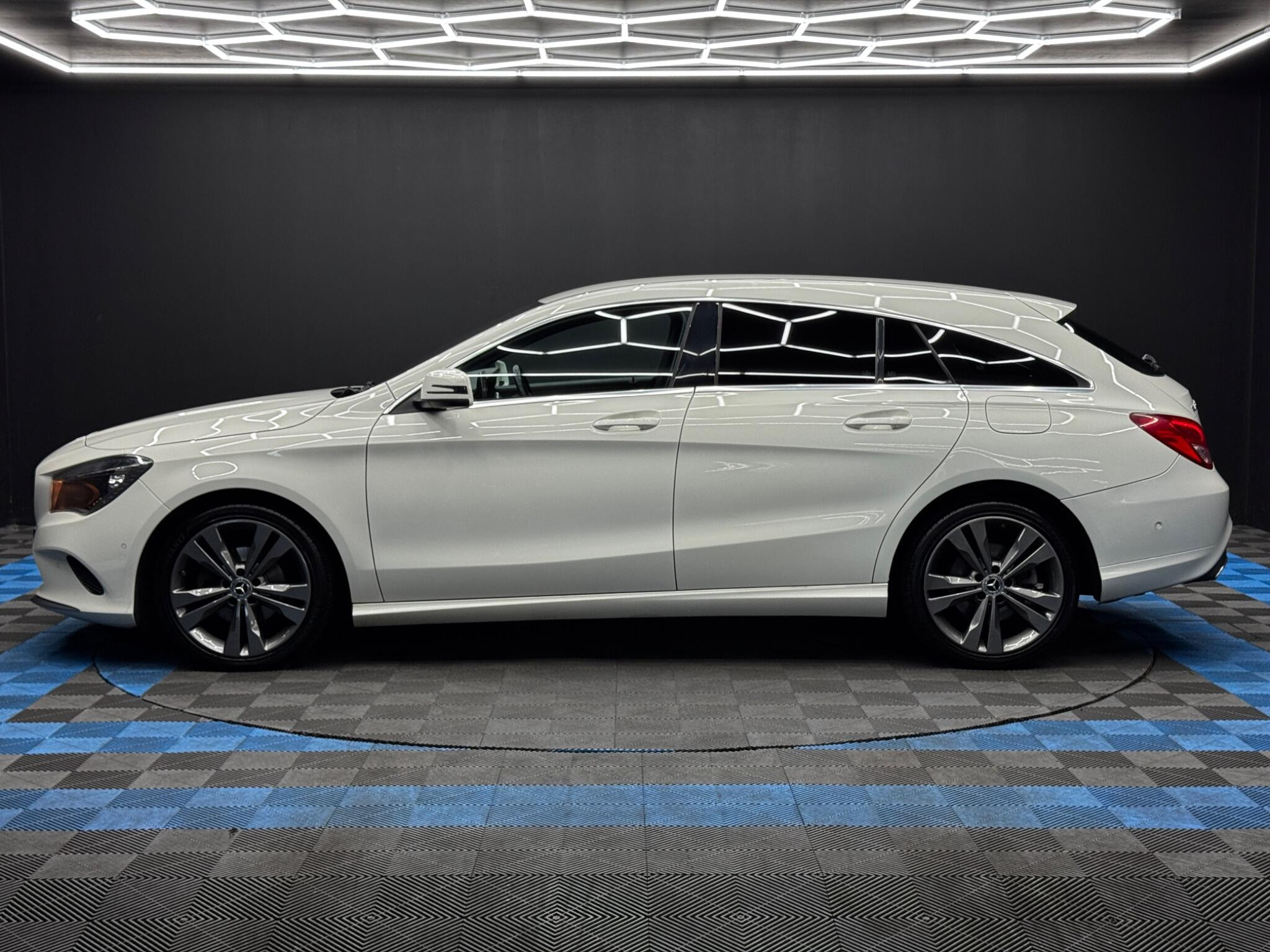 Mercedes-Benz CLA 2.1 CLA220d Sport Shooting Brake 7G-DCT Euro 6 (s/s) 5dr 5dr Automatic 2026