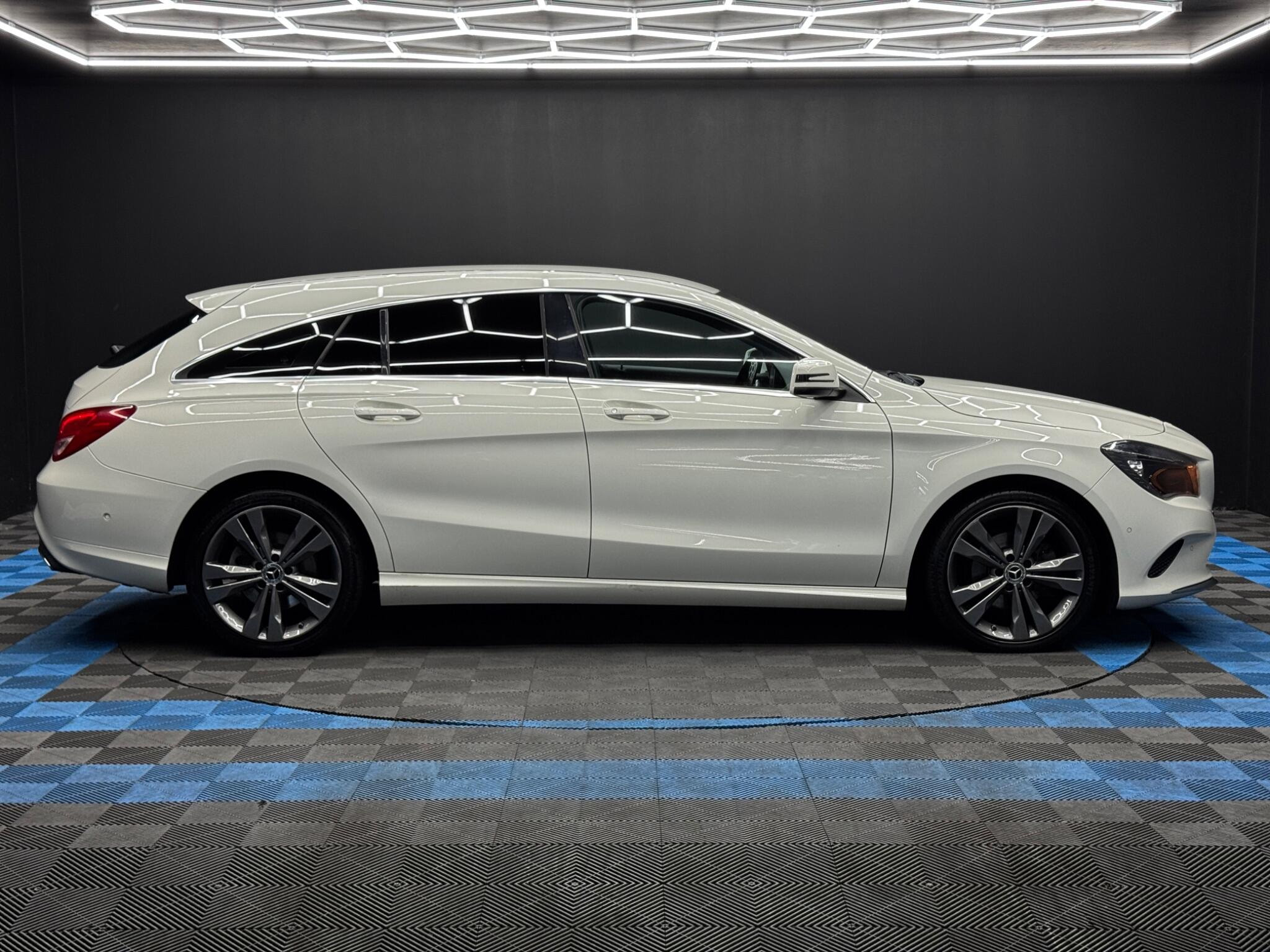 Mercedes-Benz CLA 2.1 CLA220d Sport Shooting Brake 7G-DCT Euro 6 (s/s) 5dr 5dr Automatic 2026