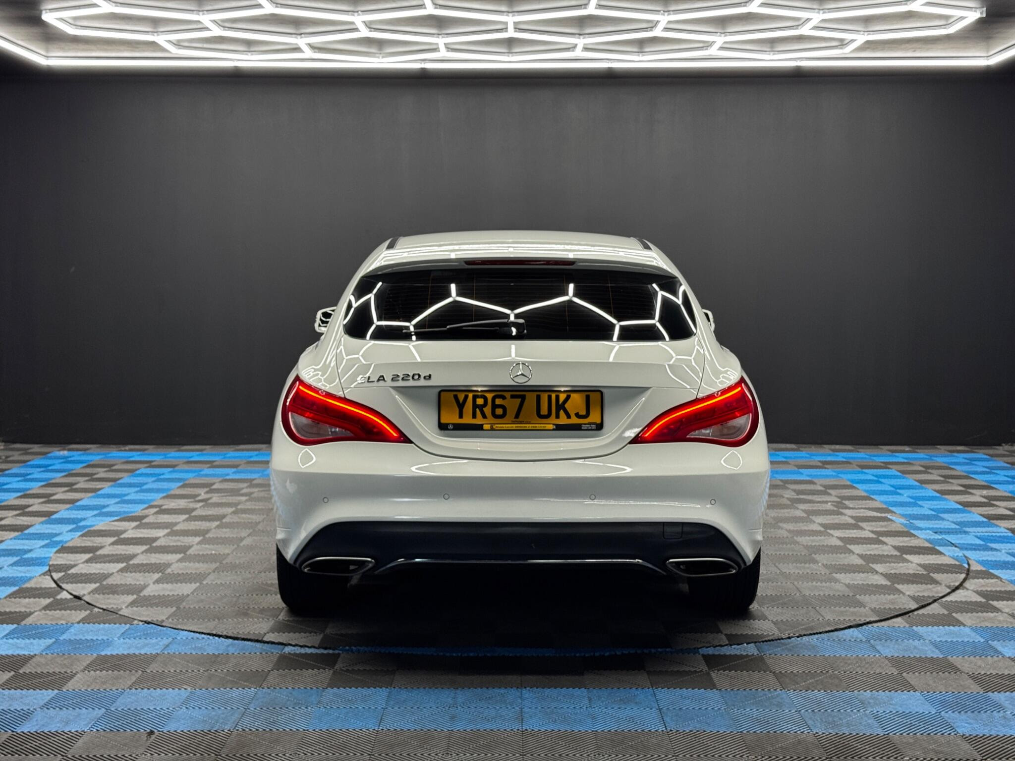 Mercedes-Benz CLA 2.1 CLA220d Sport Shooting Brake 7G-DCT Euro 6 (s/s) 5dr 5dr Automatic 2026