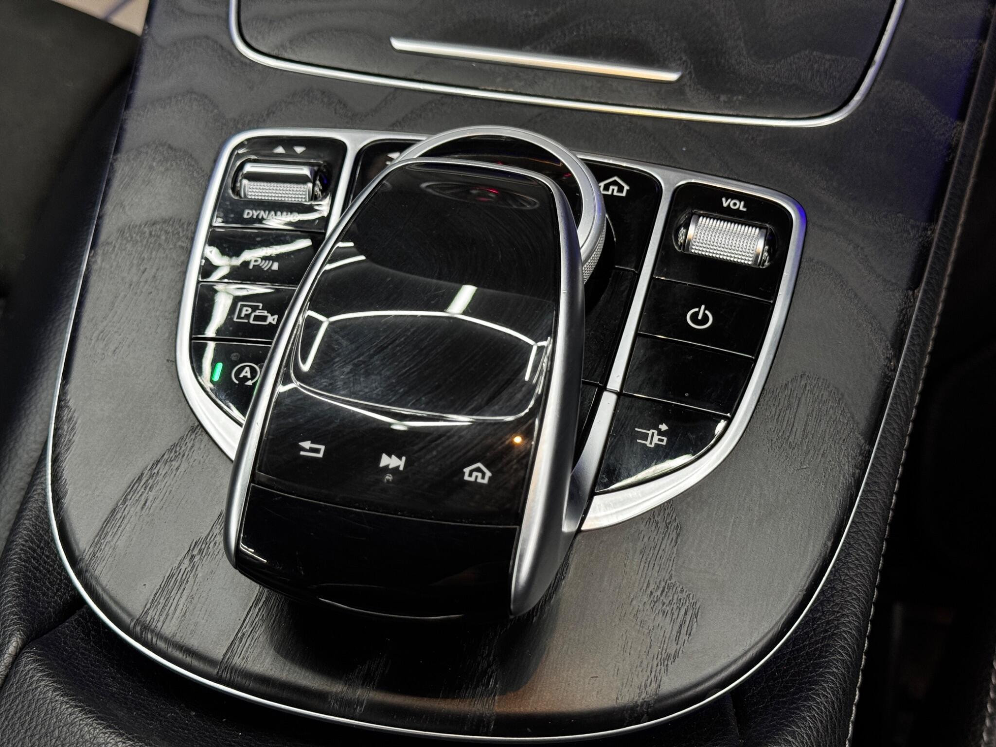 Mercedes-Benz E Class 2.0 E220d AMG Line (Premium) Coupe 2dr Diesel G-Tronic+ Euro 6 (s/s) (194 ps) 2dr Automatic 2026