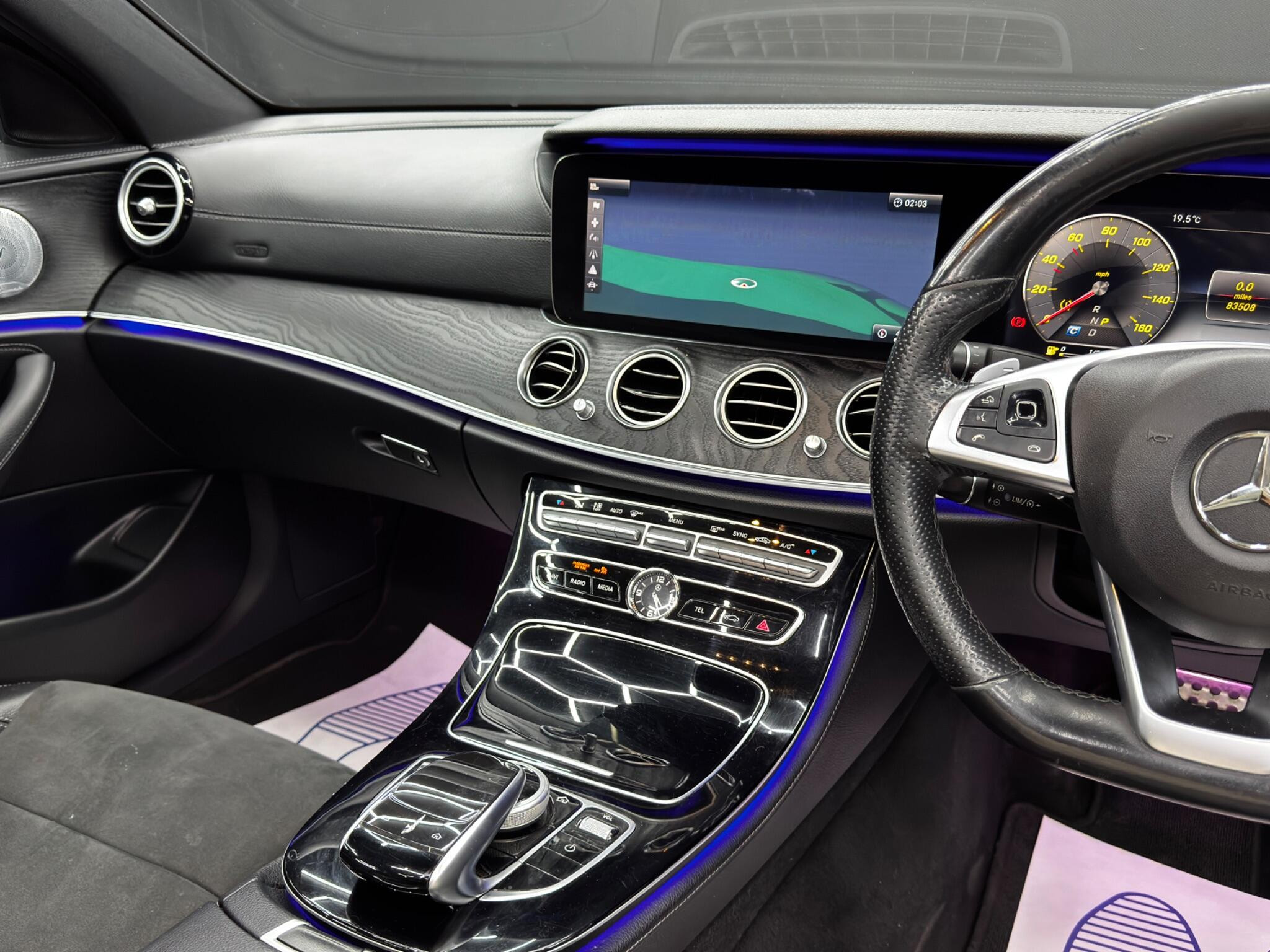 Mercedes-Benz E Class 2.0 E220d AMG Line (Premium Plus) G-Tronic+ Euro 6 (s/s) 4dr 4dr Automatic 2026