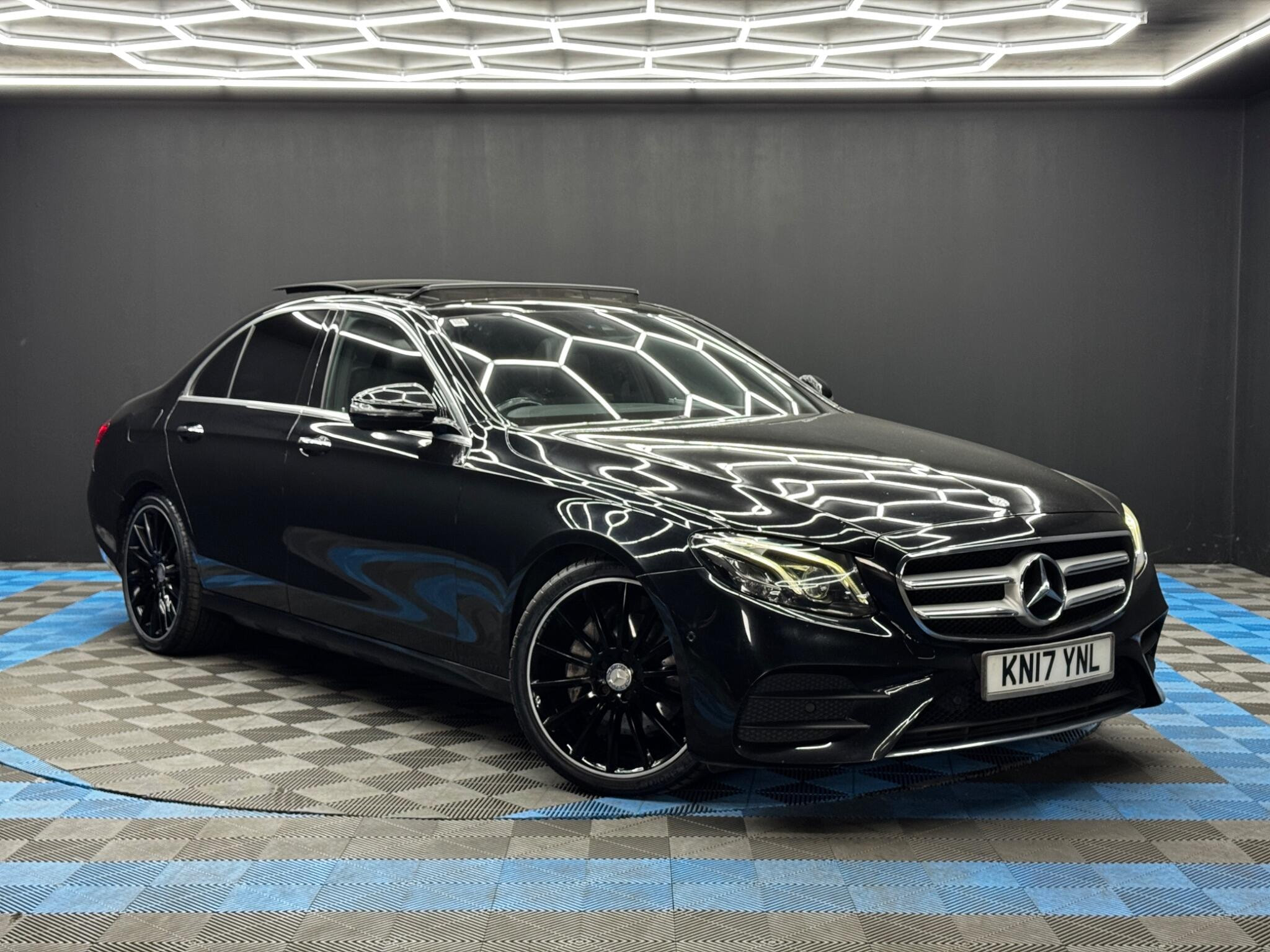 Mercedes-Benz E Class 2.0 E220d AMG Line (Premium Plus) G-Tronic+ Euro 6 (s/s) 4dr 4dr Automatic 2026