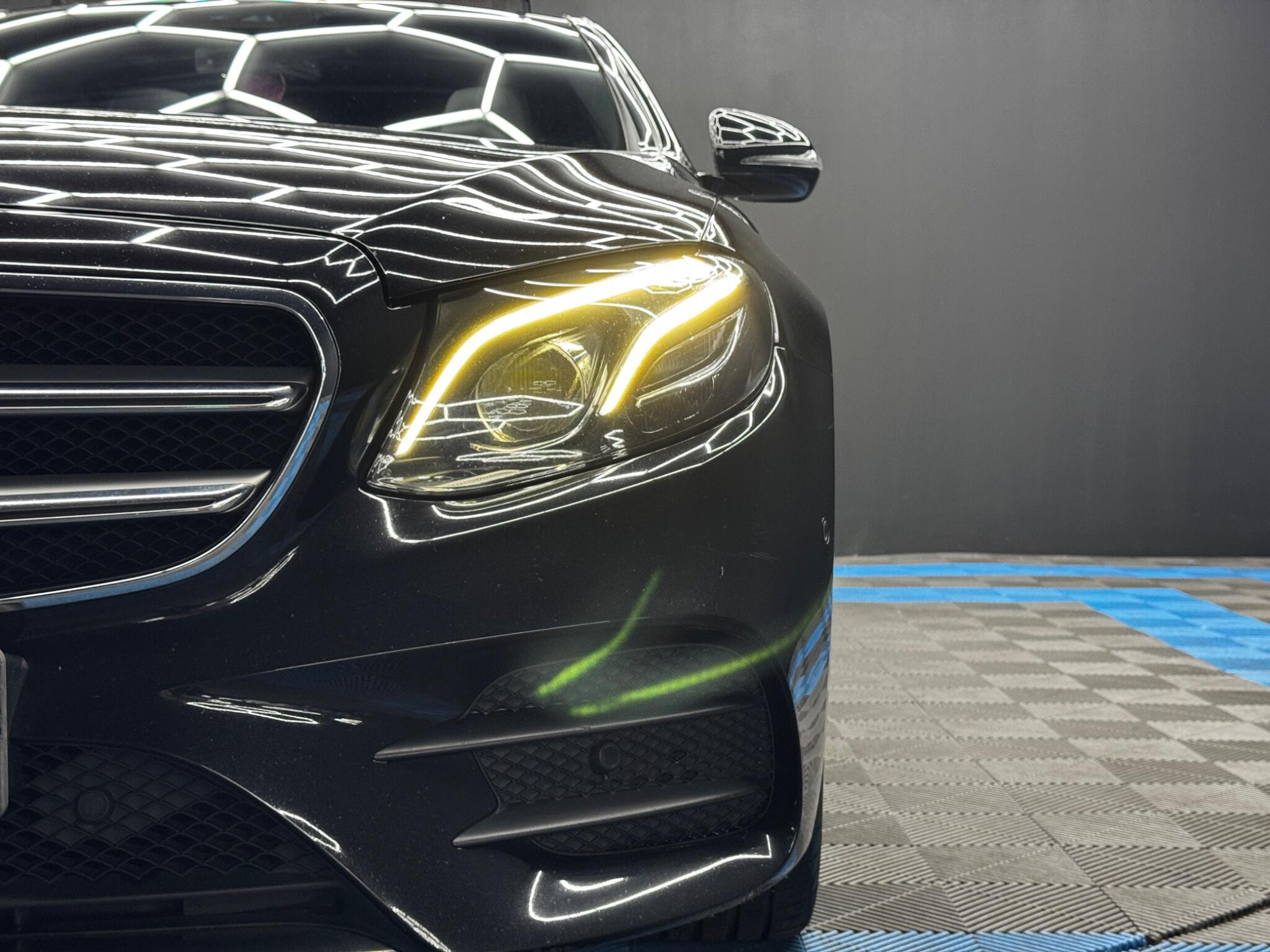 Mercedes-Benz E Class 2.0 E220d AMG Line (Premium Plus) G-Tronic+ Euro 6 (s/s) 4dr 4dr Automatic 2026
