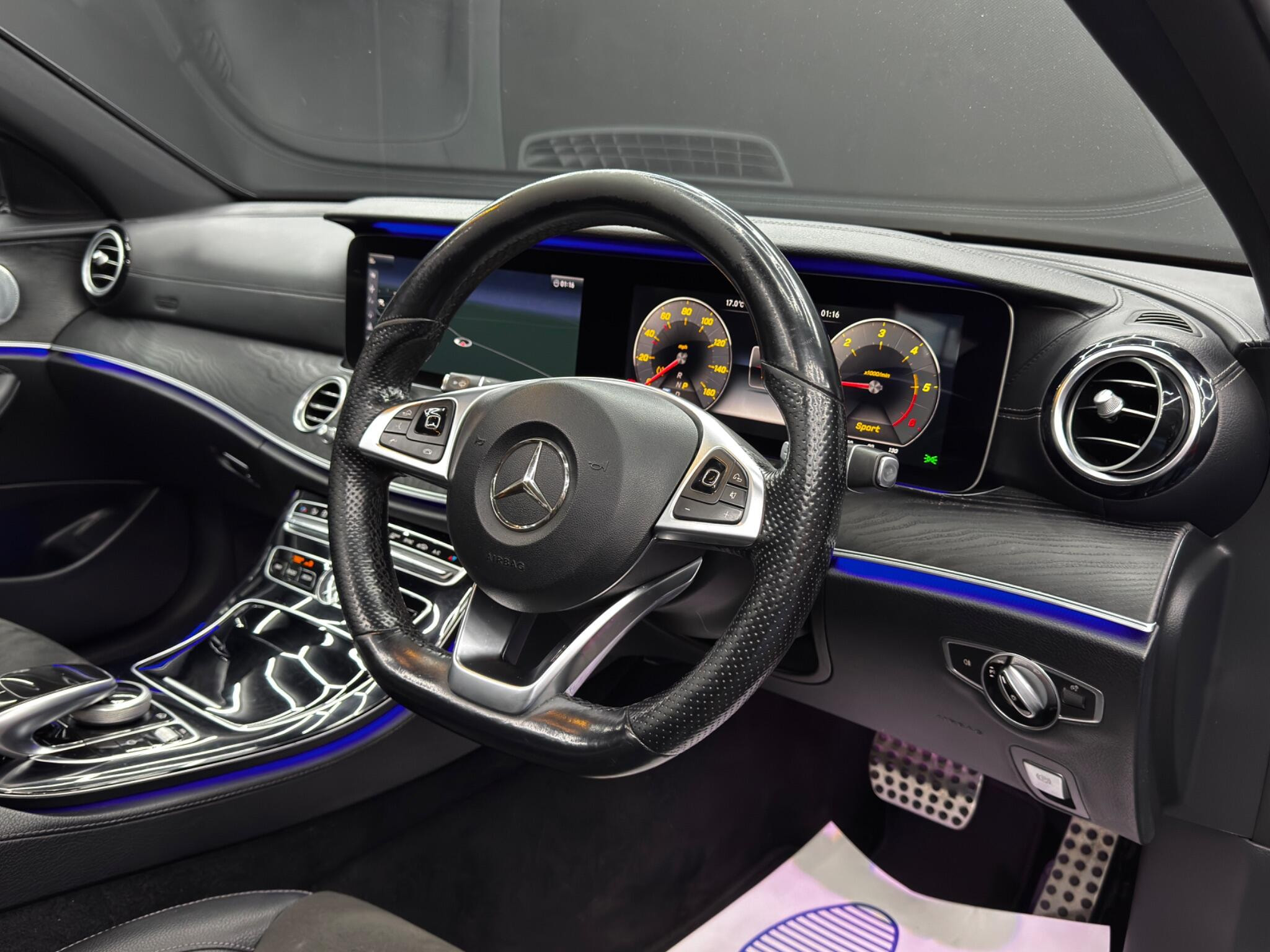 Mercedes-Benz E Class 2.0 E220d AMG Line (Premium Plus) G-Tronic+ Euro 6 (s/s) 4dr 4dr Automatic 2026