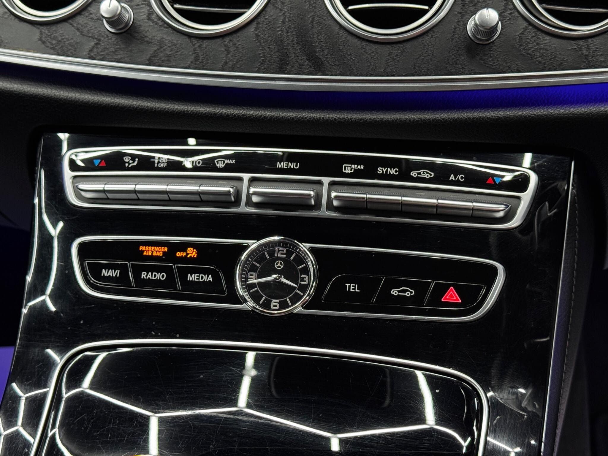 Mercedes-Benz E Class 2.0 E220d AMG Line (Premium Plus) G-Tronic+ Euro 6 (s/s) 4dr 4dr Automatic 2026