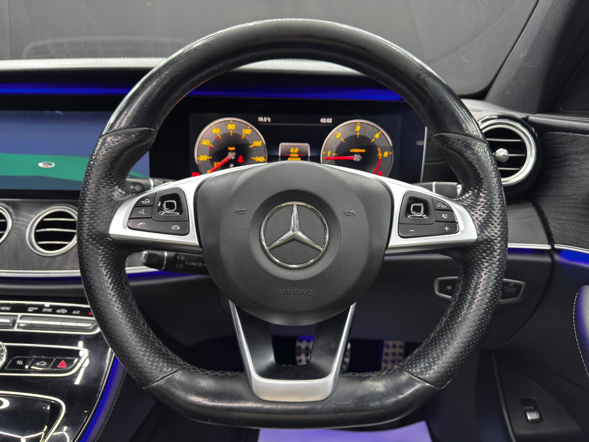 Mercedes-Benz E Class 2.0 E220d AMG Line (Premium Plus) G-Tronic+ Euro 6 (s/s) 4dr 4dr Automatic 2026