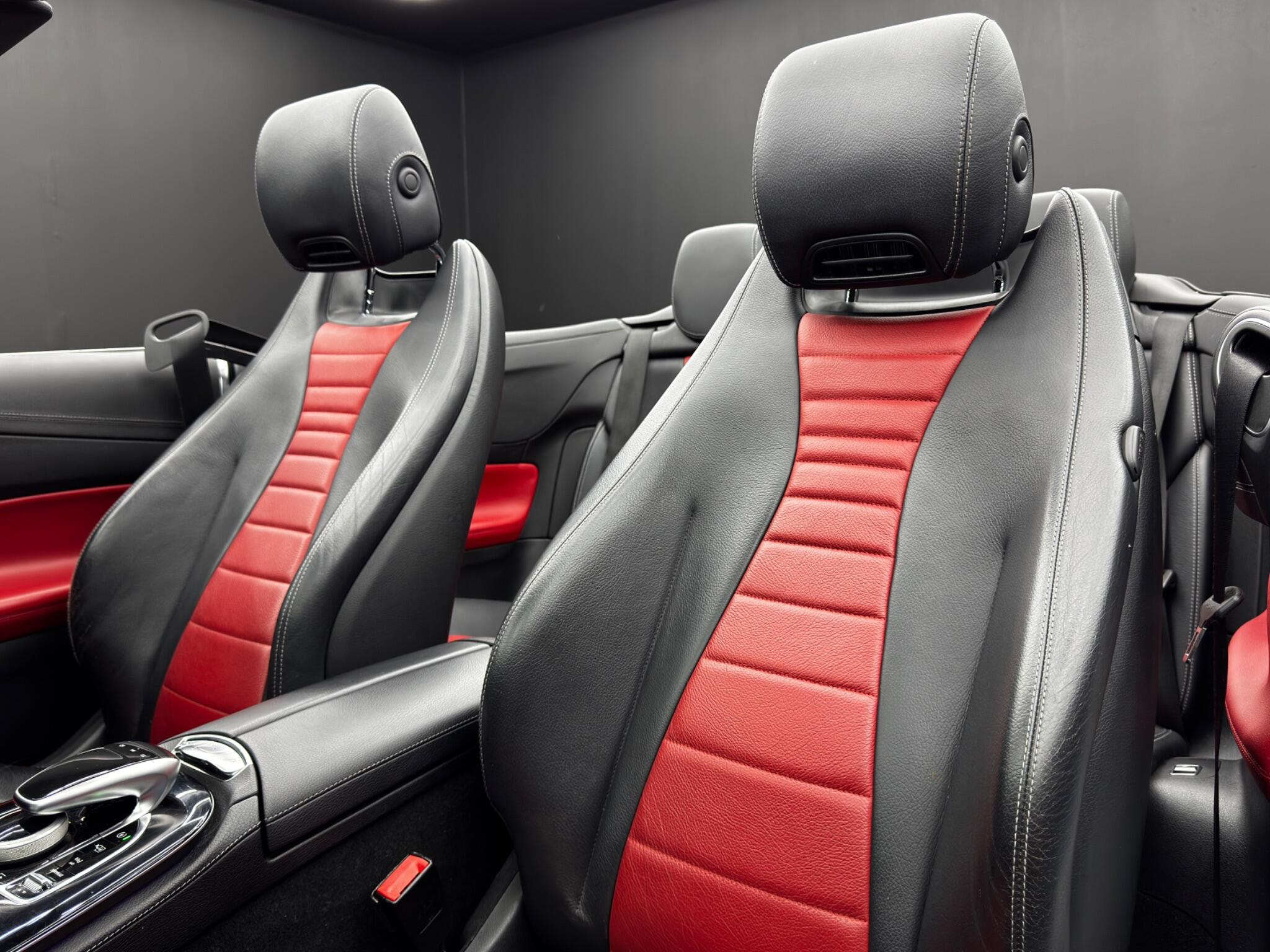 Mercedes-Benz E Class 2.0 E300 AMG Line (Premium Plus) Cabriolet G-Tronic+ Euro 6 (s/s) 2dr 2dr Automatic 2026