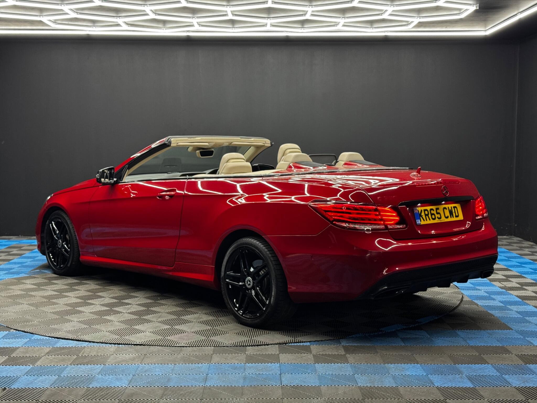 Mercedes-Benz E Class 2.1 E220 BlueTEC AMG Line Cabriolet G-Tronic+ Euro 6 (s/s) 2dr 2dr Automatic 2026