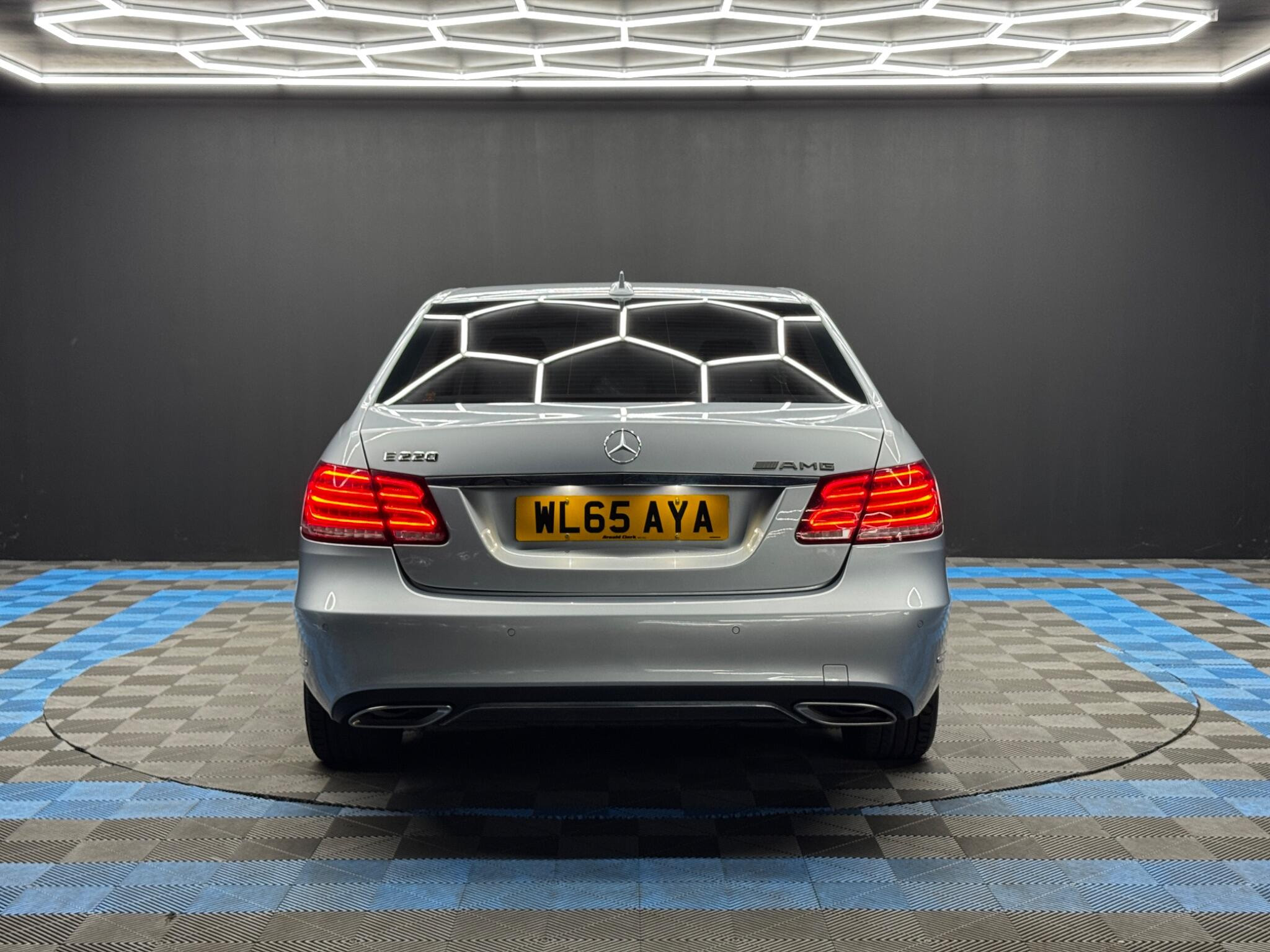 Mercedes-Benz E Class 2.1 E220 BlueTEC SE G-Tronic+ Euro 6 (s/s) 4dr 4dr Automatic 2026