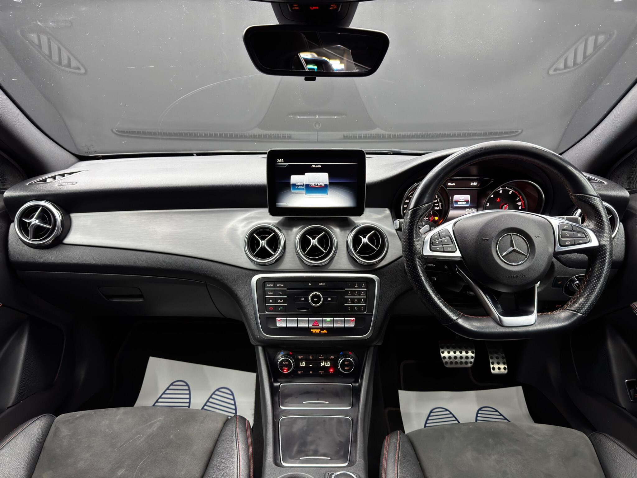 Mercedes-Benz GLA 1.6 GLA180 AMG Line Edition 7G-DCT Euro 6 (s/s) 5dr 5dr Automatic 2026