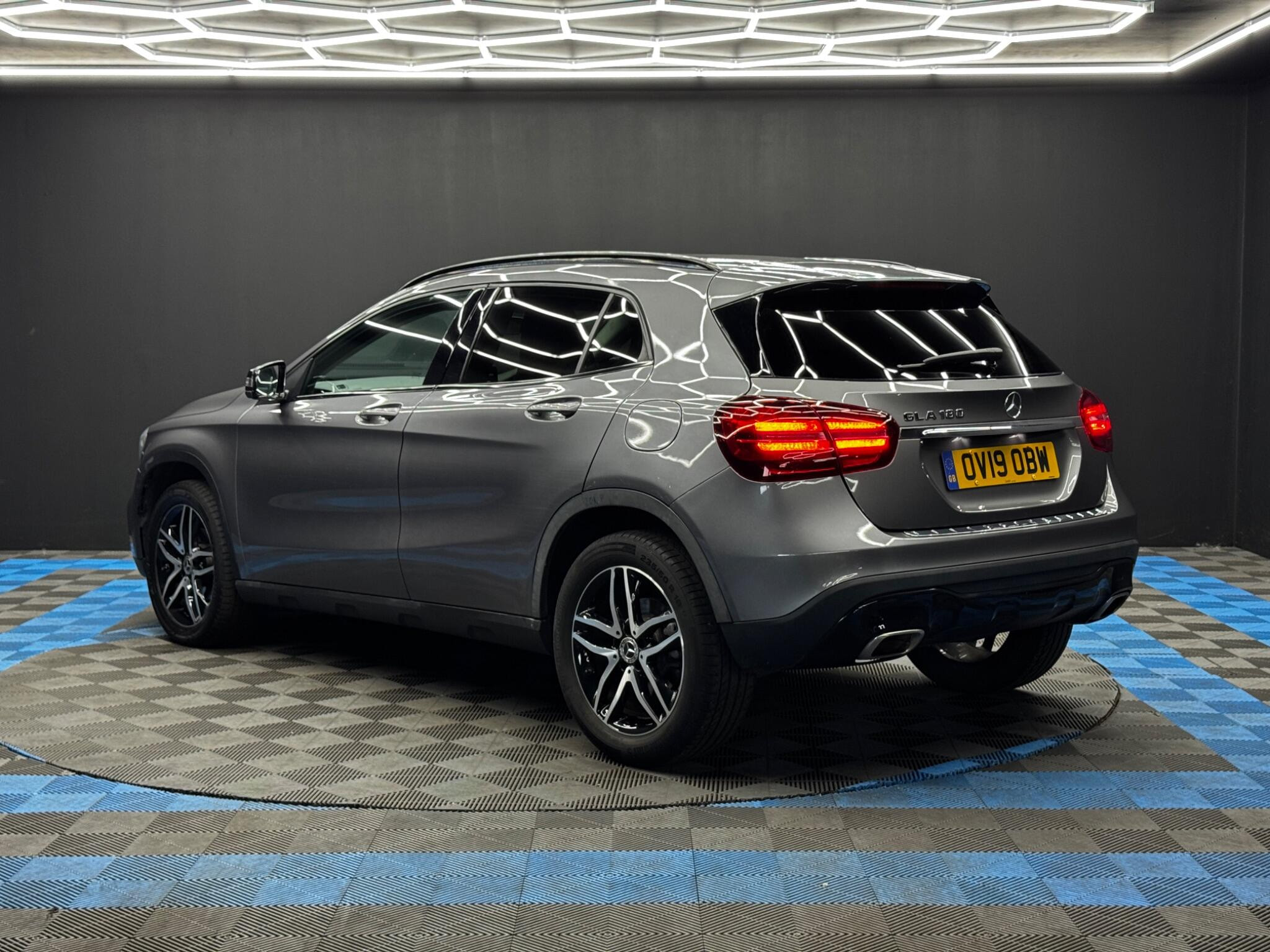 Mercedes-Benz GLA 1.6 GLA180 Urban Edition 7G-DCT Euro 6 (s/s) 5dr 5dr Automatic 2026