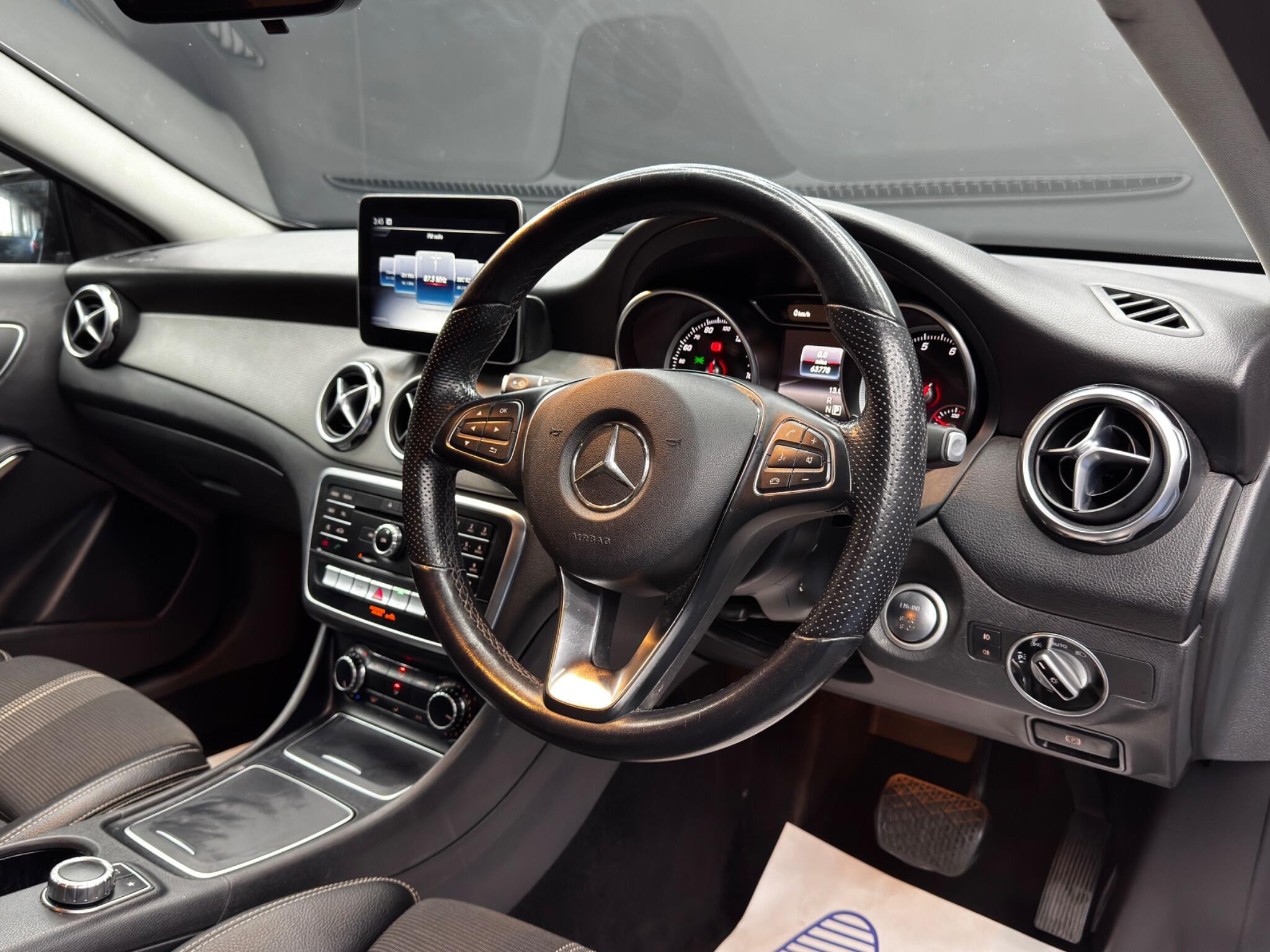 Mercedes-Benz GLA 1.6 GLA180 Urban Edition 7G-DCT Euro 6 (s/s) 5dr 5dr Automatic 2026