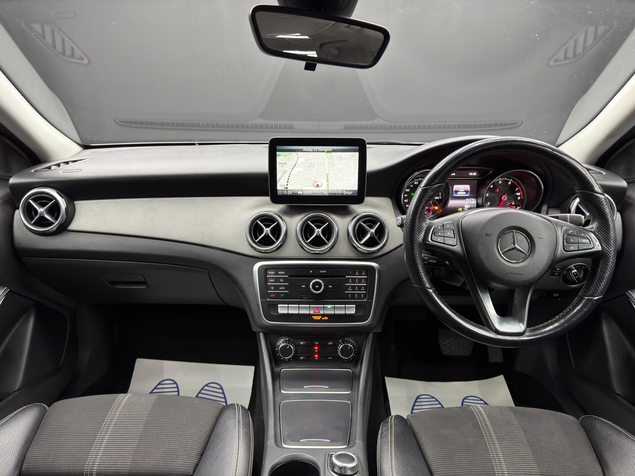 Mercedes-Benz GLA 1.6 GLA180 Urban Edition 7G-DCT Euro 6 (s/s) 5dr 5dr Automatic 2026