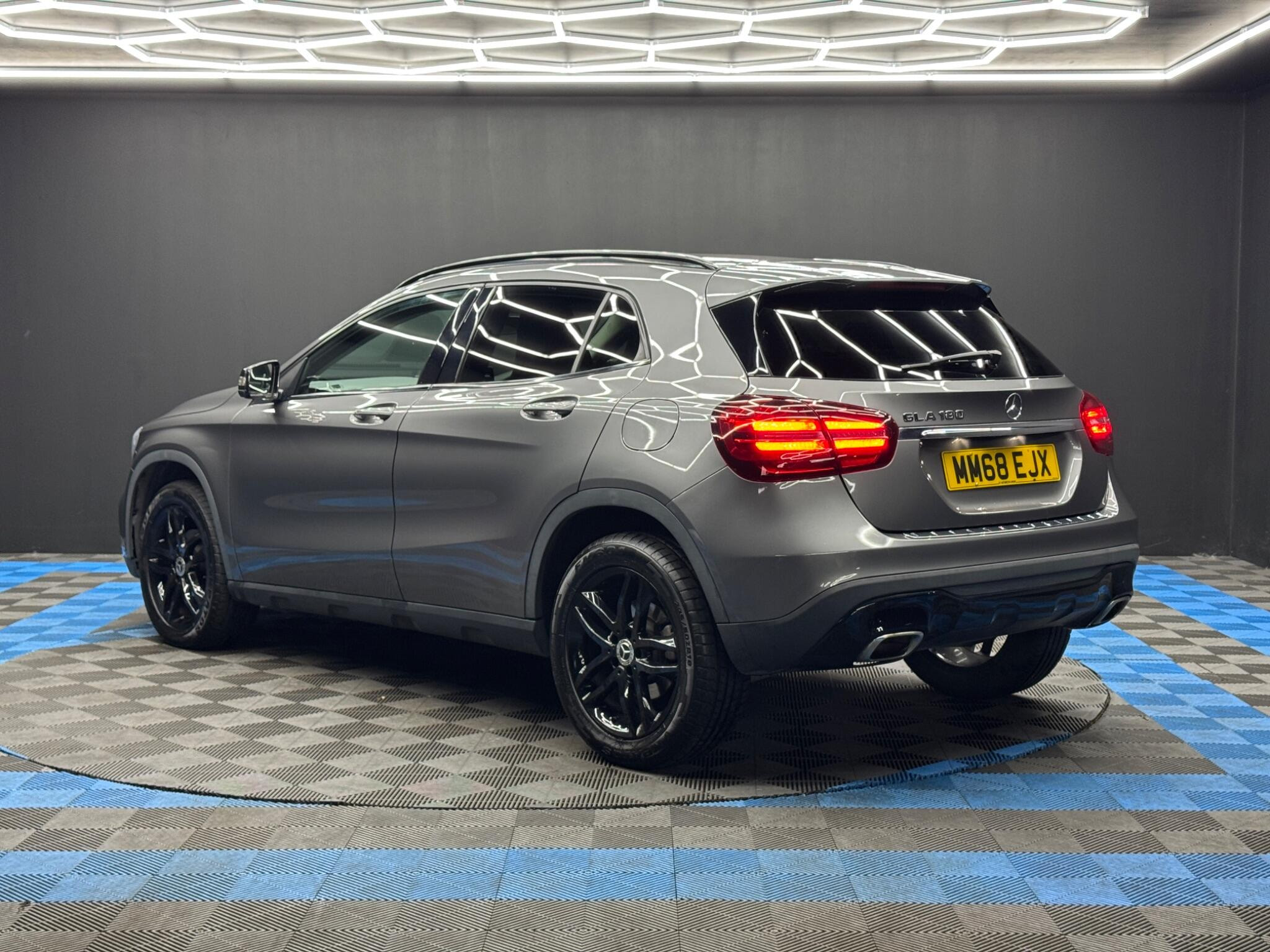 Mercedes-Benz GLA 1.6 GLA180 Urban Edition 7G-DCT Euro 6 (s/s) 5dr 5dr Automatic 2026